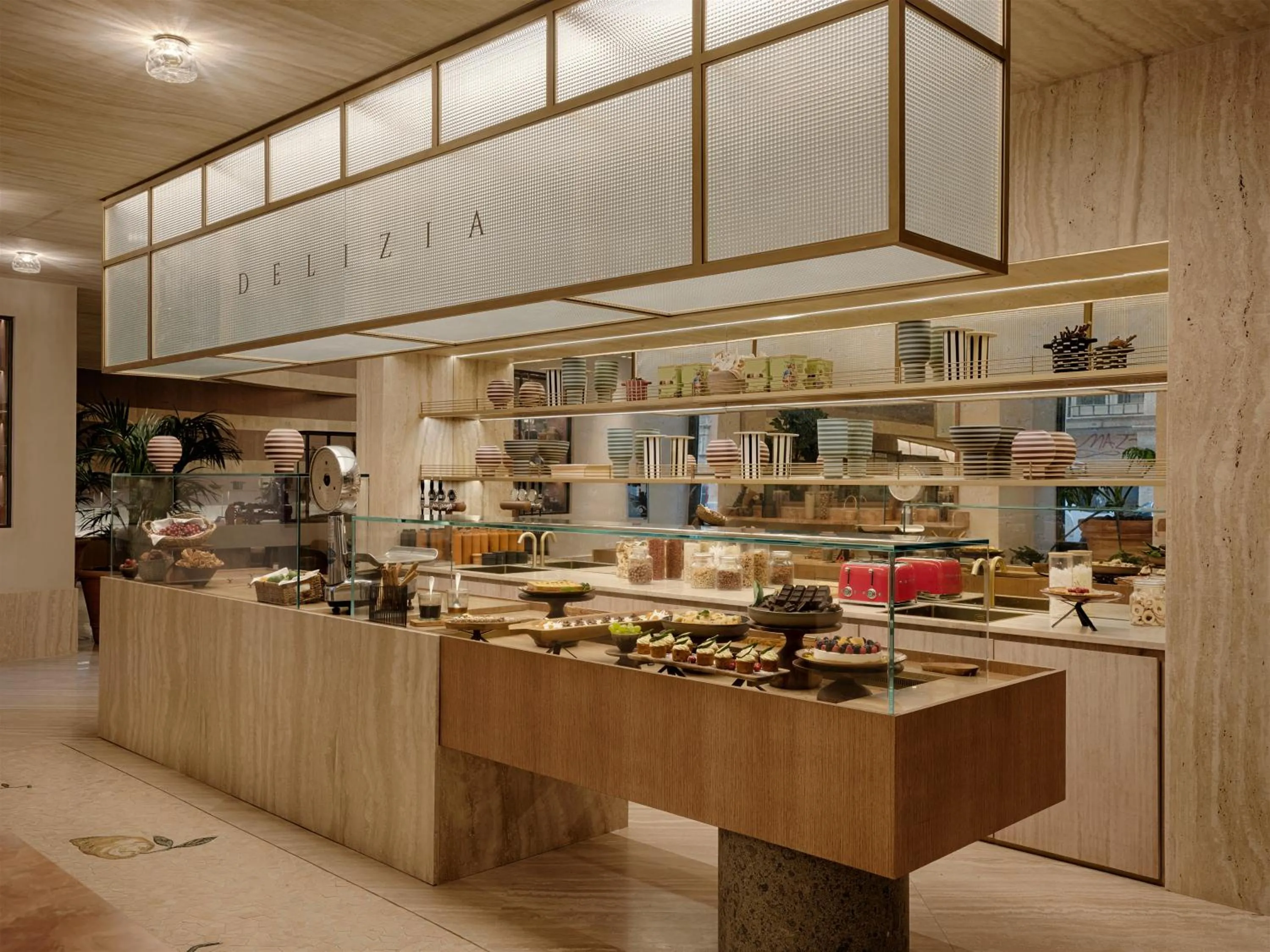 Restaurant/places to eat in Six Senses Rome