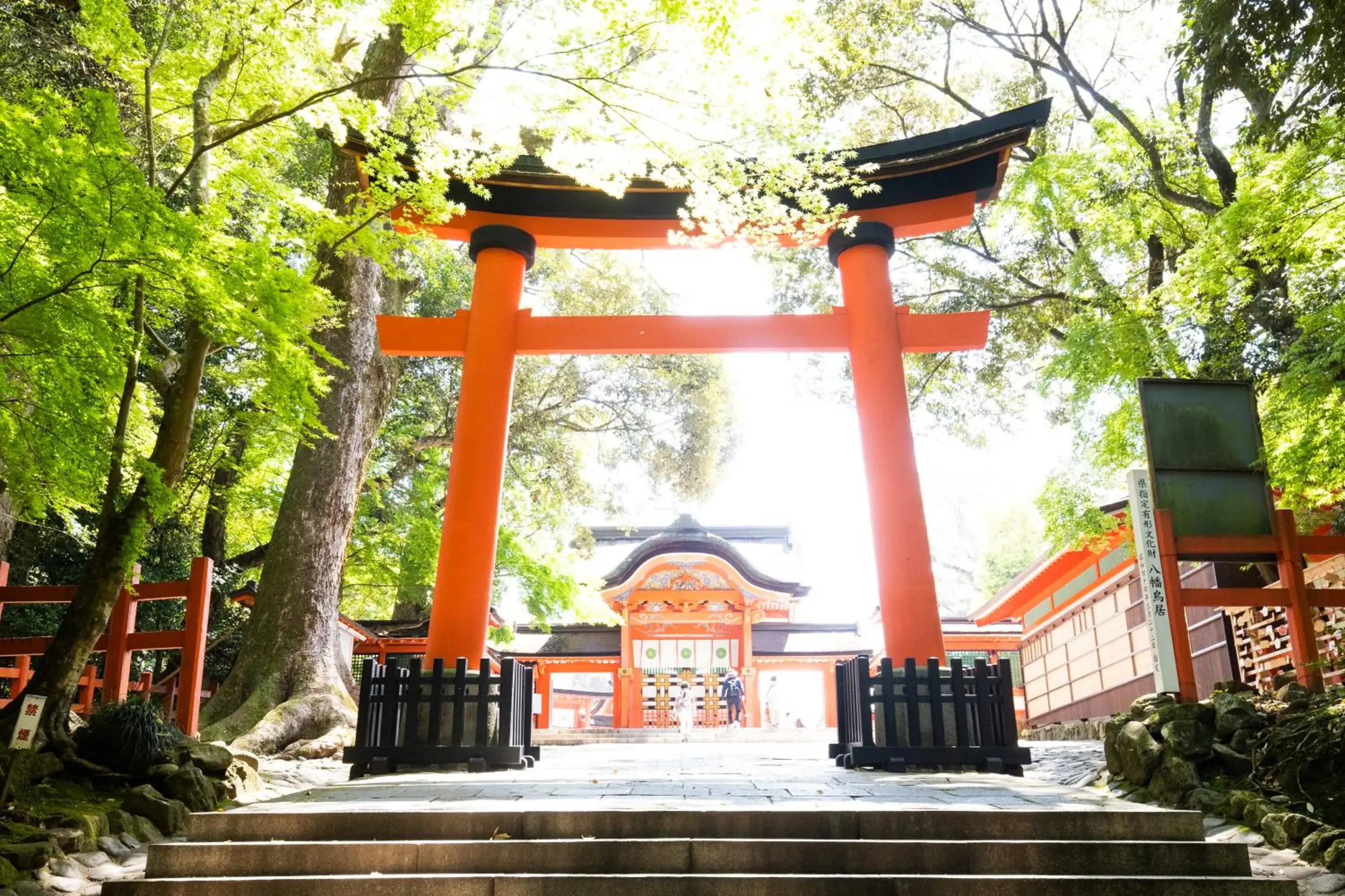 Nearby landmark in Usa Hotel Riverside Nearby landmark in Usa Hotel Riverside