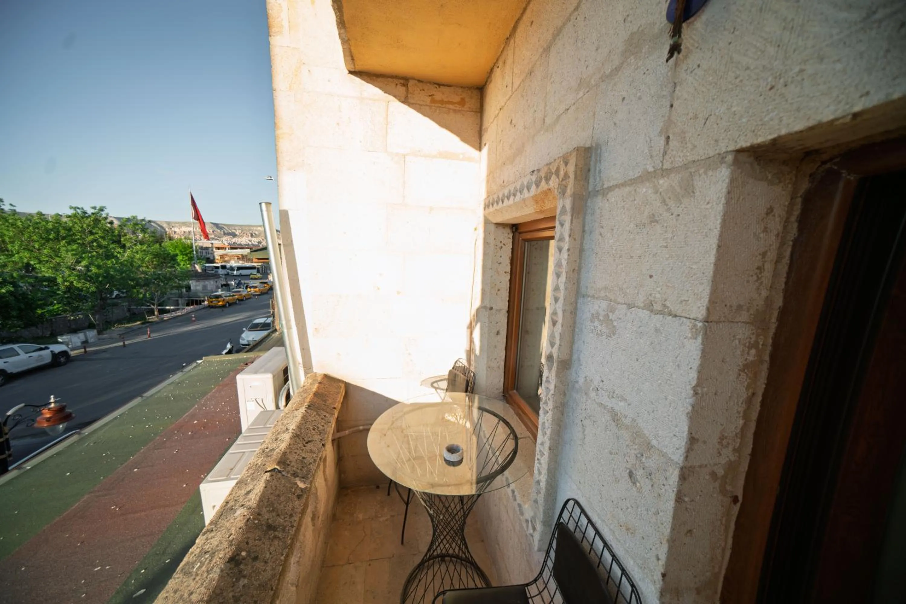 Balcony/Terrace in Azalea Terrace Cave Hotel