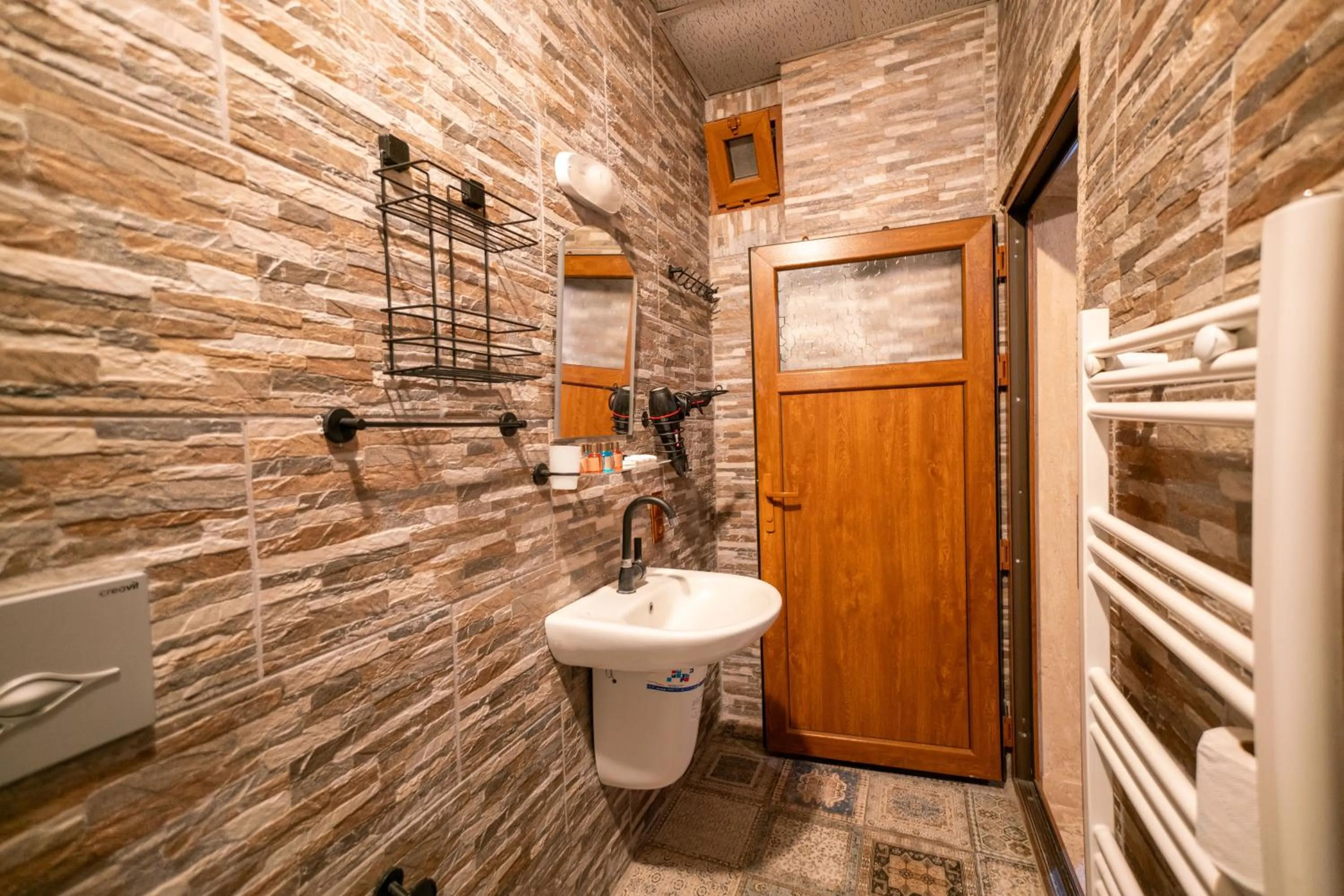 Bathroom in Azalea Terrace Cave Hotel