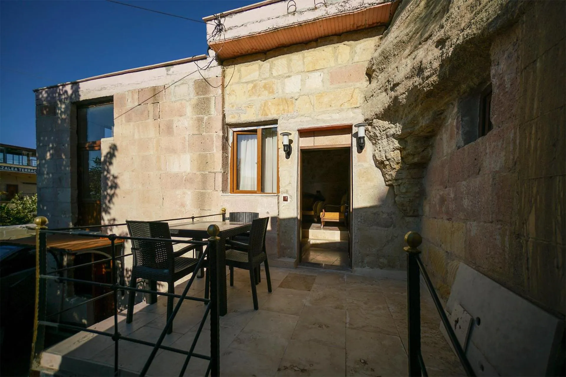 Balcony/Terrace in Azalea Terrace Cave Hotel