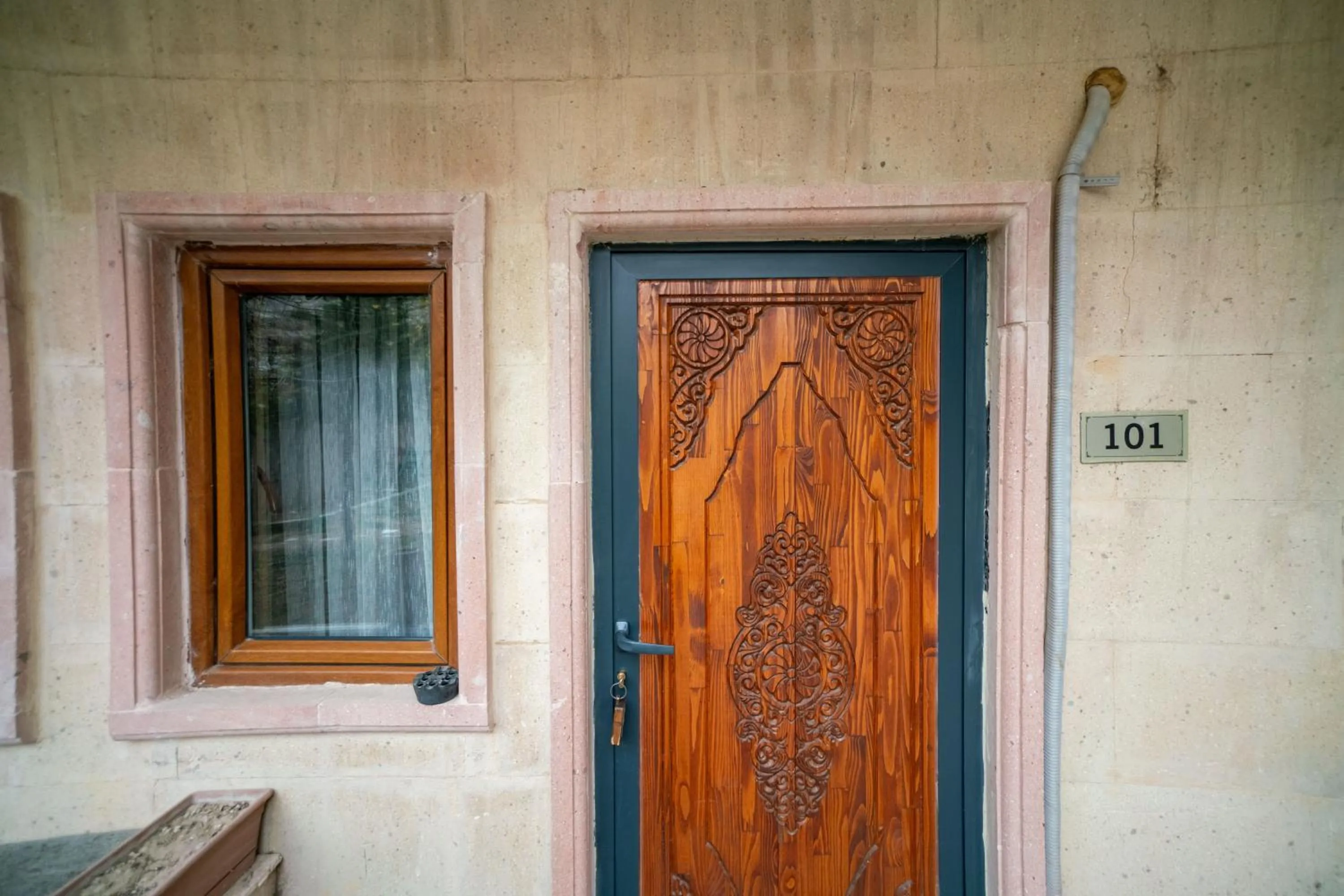Facade/entrance in Azalea Terrace Cave Hotel
