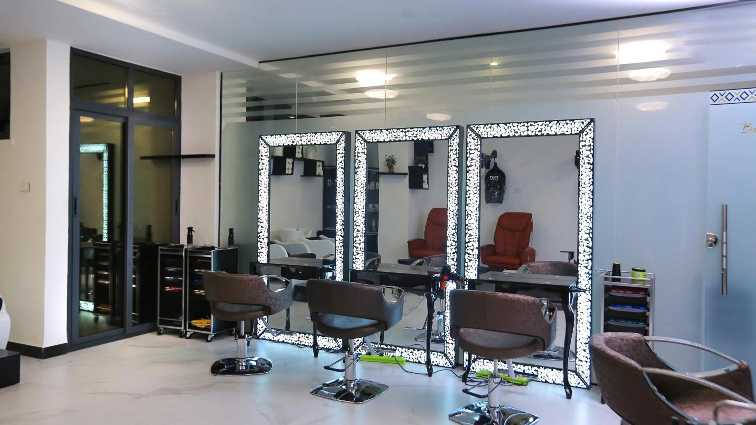 hair dryier in Triple E Hotel and Spa