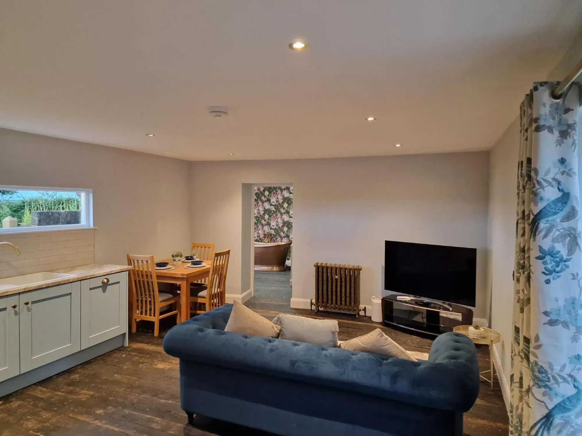 Living room in Squirrel Cottage Living room in Squirrel Cottage