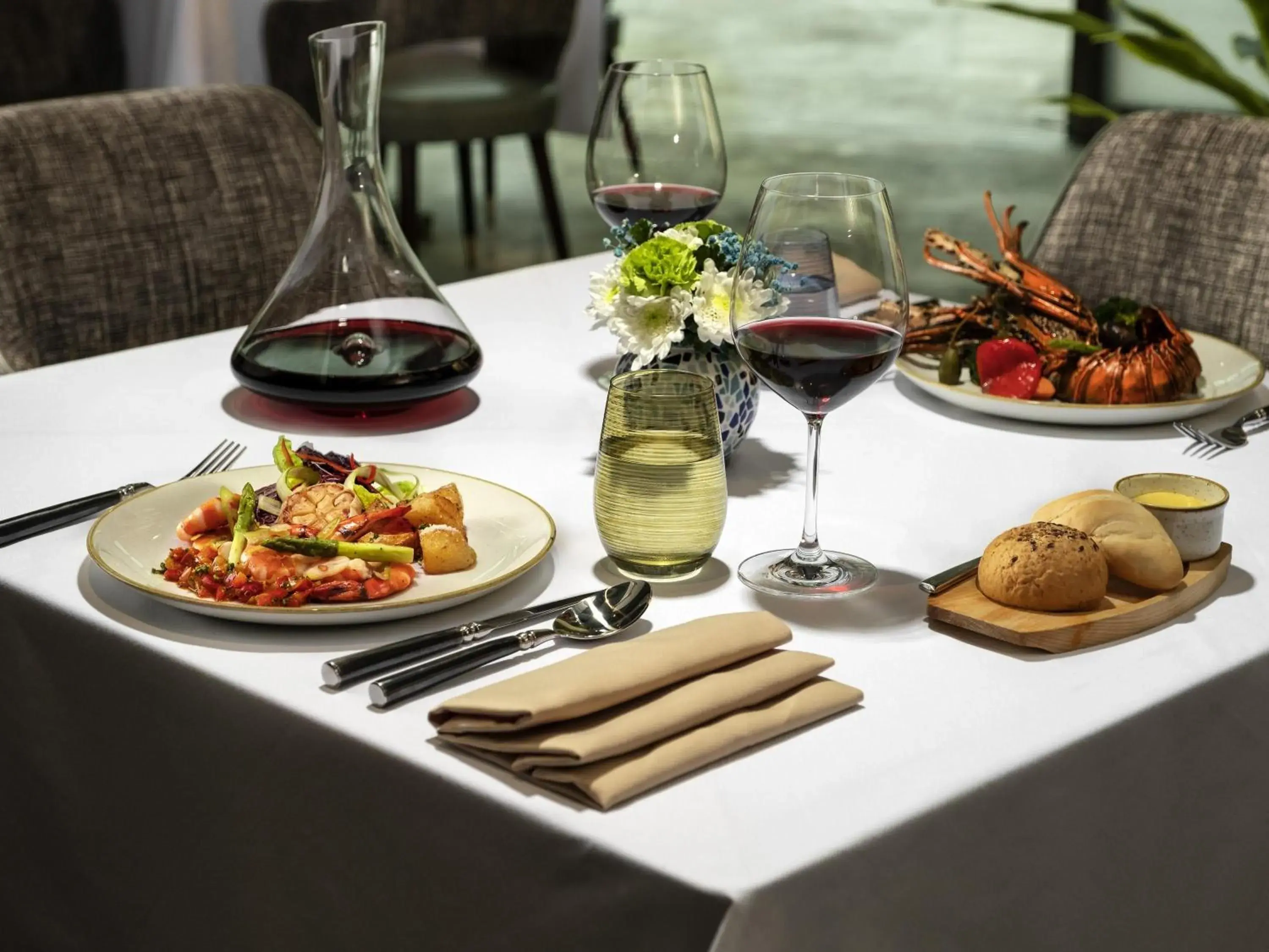 Restaurant/places to eat in Admiral Hotel Manila - MGallery Collection Restaurant/places to eat in Admiral Hotel Manila - MGallery Collection