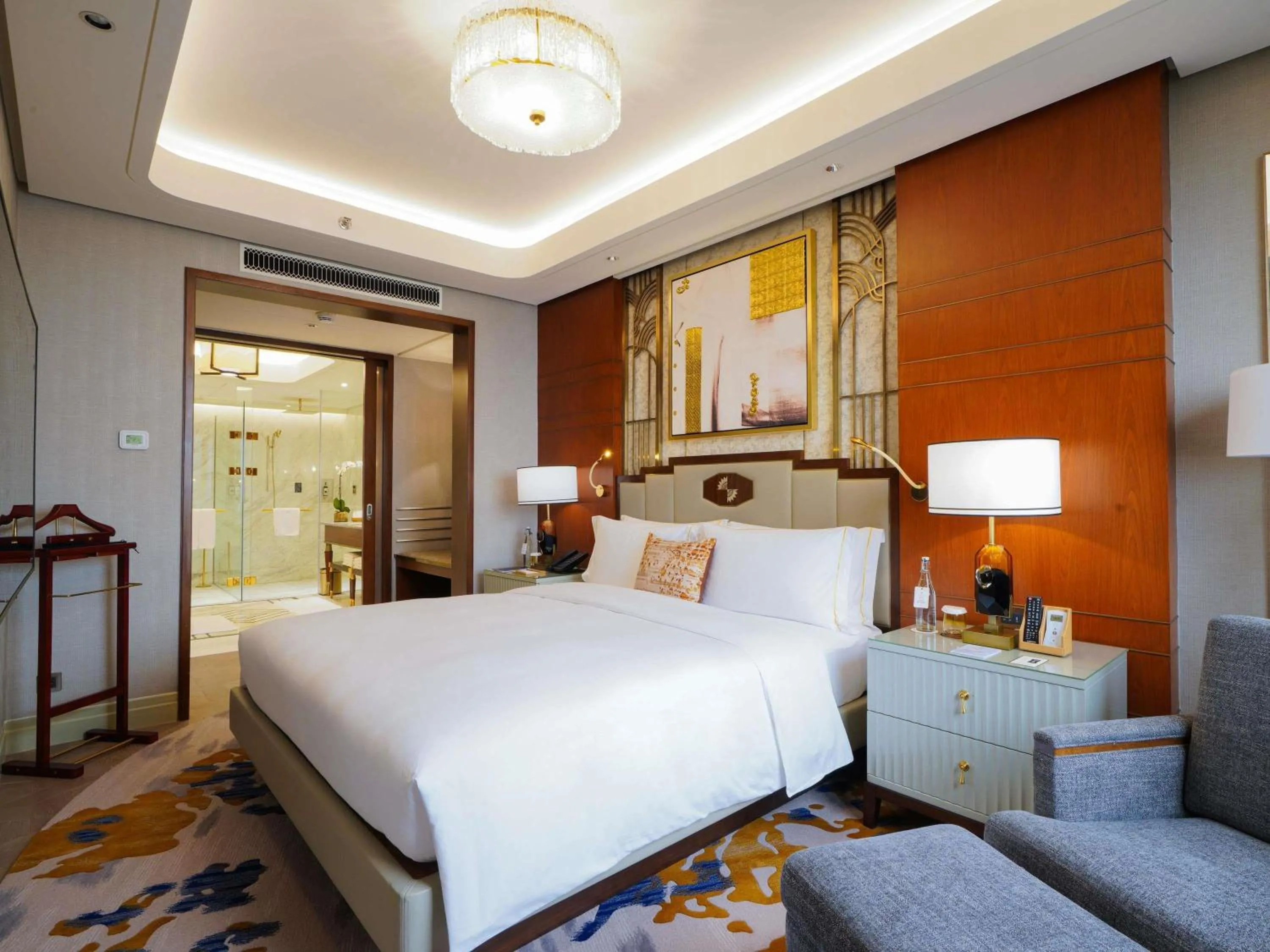 Bedroom, Bed in Admiral Hotel Manila - MGallery Collection