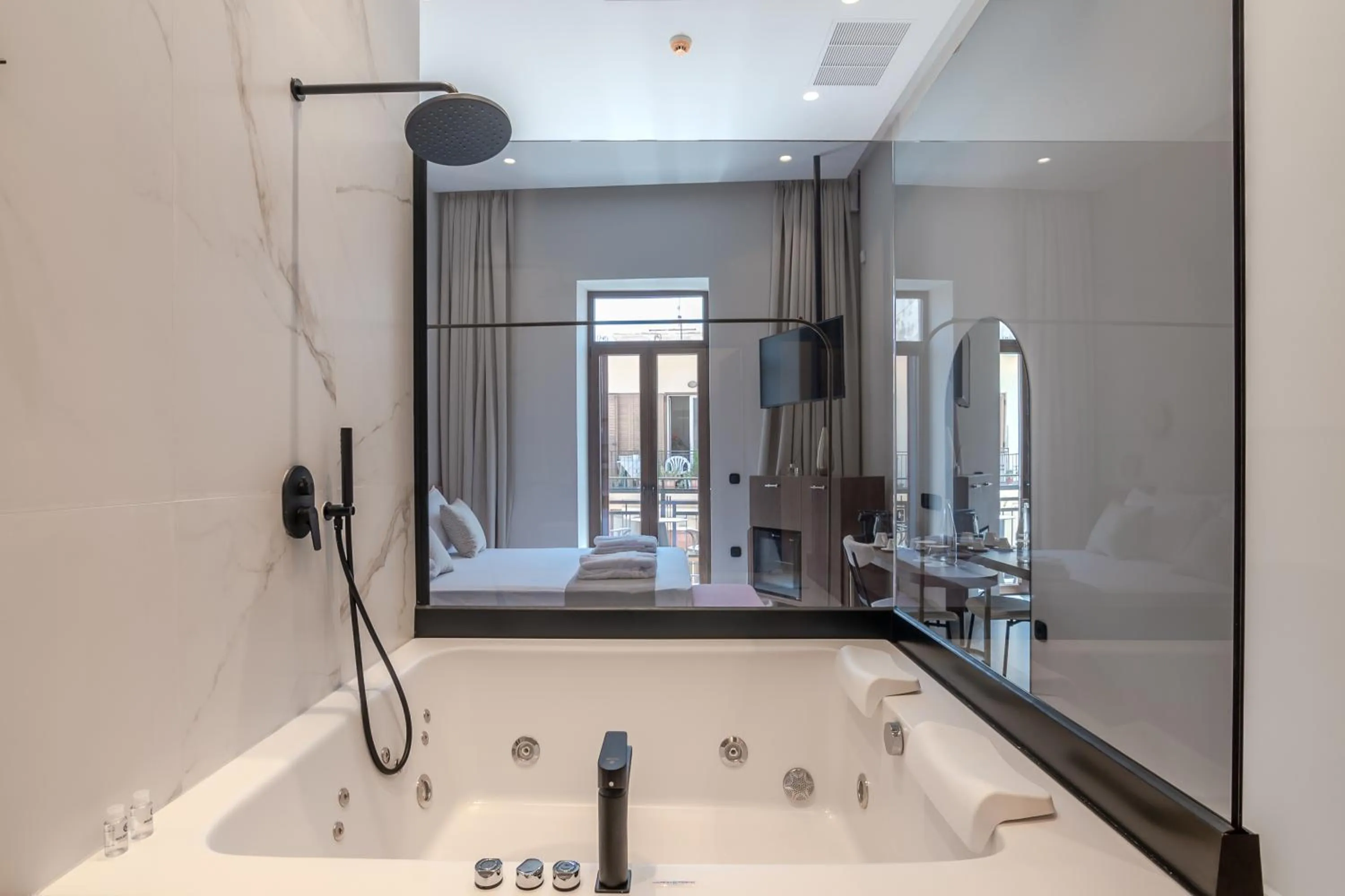 Shower in Omma Suites