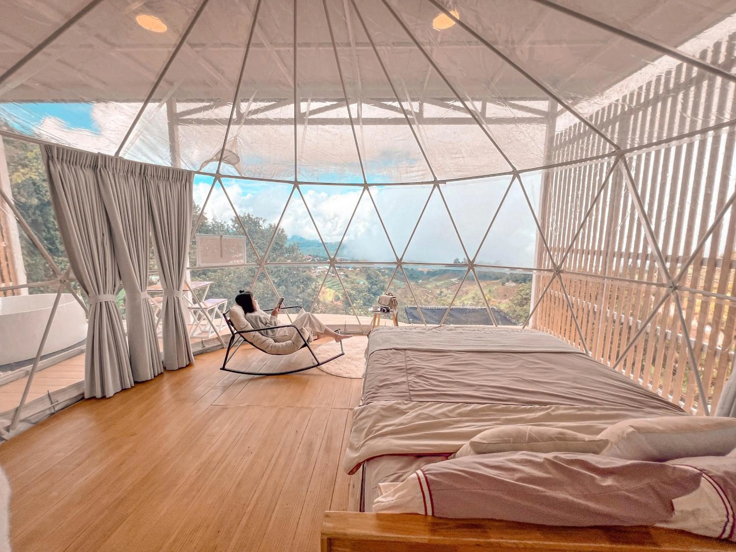 Patio, Bed in ม่อนชาพาเพลิน ม่อนแจ่ม Monchapaplearn Monjam