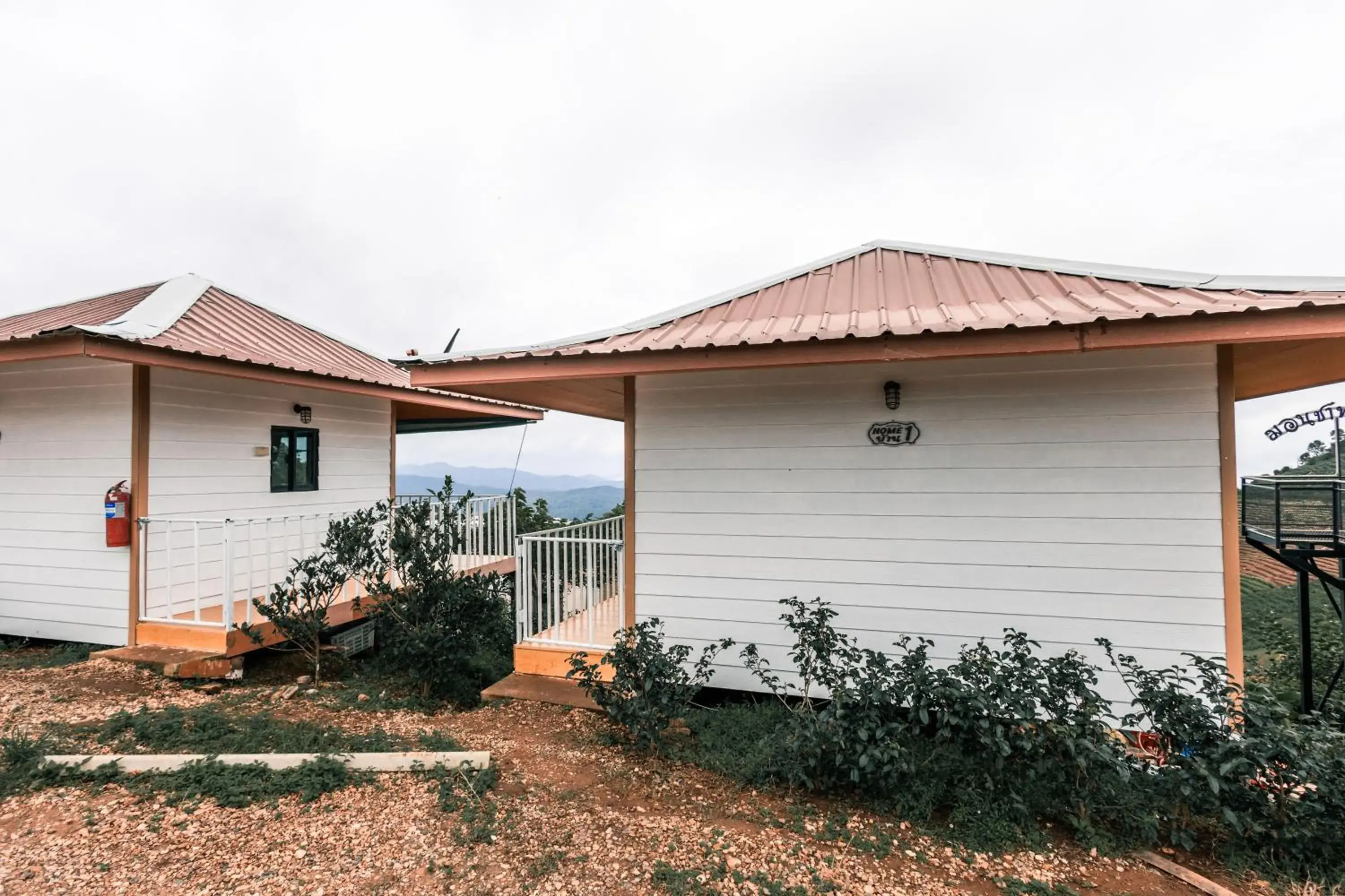 Property building in ม่อนชาพาเพลิน ม่อนแจ่ม Monchapaplearn Monjam Property building in ม่อนชาพาเพลิน ม่อนแจ่ม Monchapaplearn Monjam