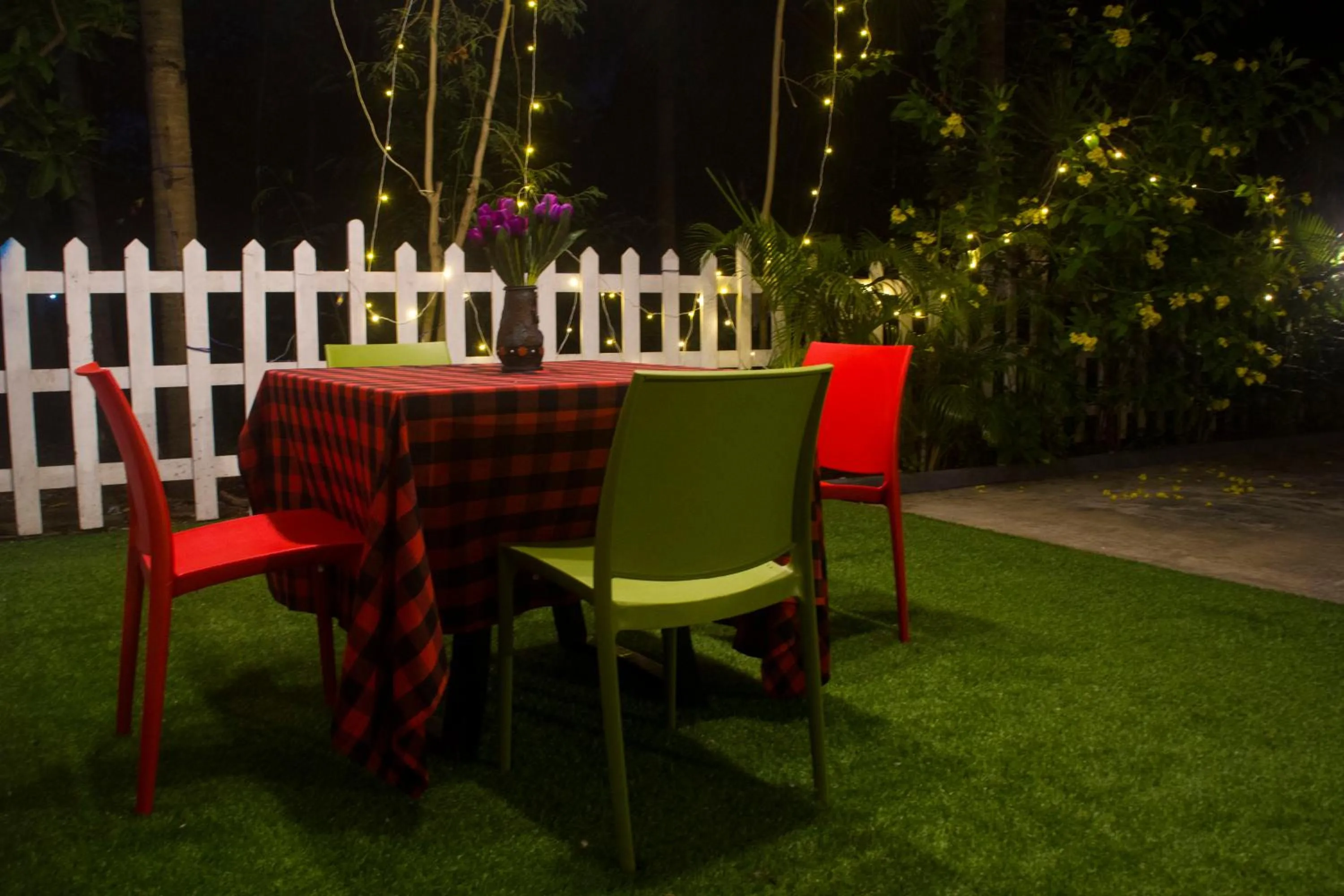 Garden in BRICK CASTLE