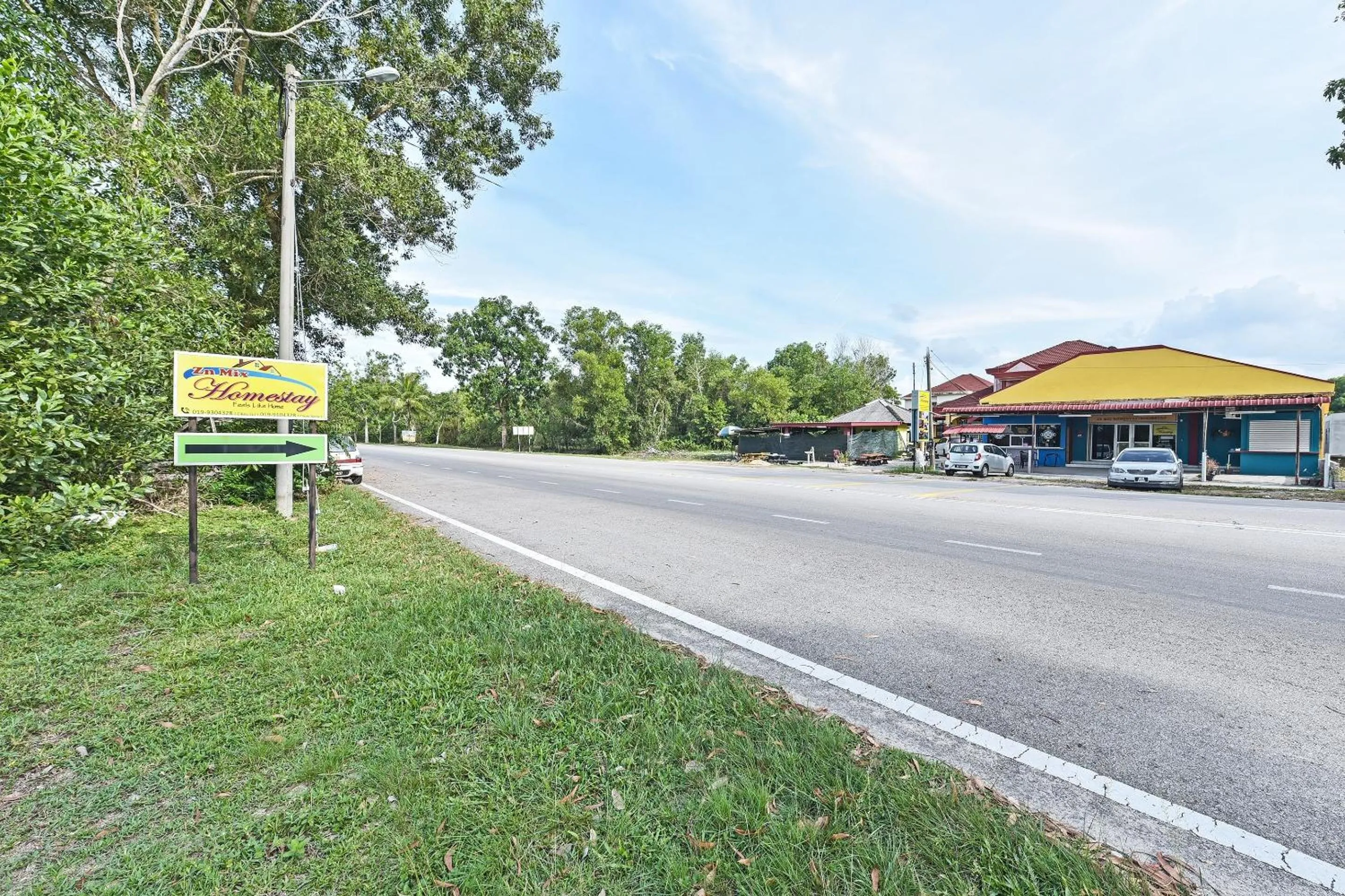 Facade/entrance in Hotel O Zn Mix Homestay & Roomstay