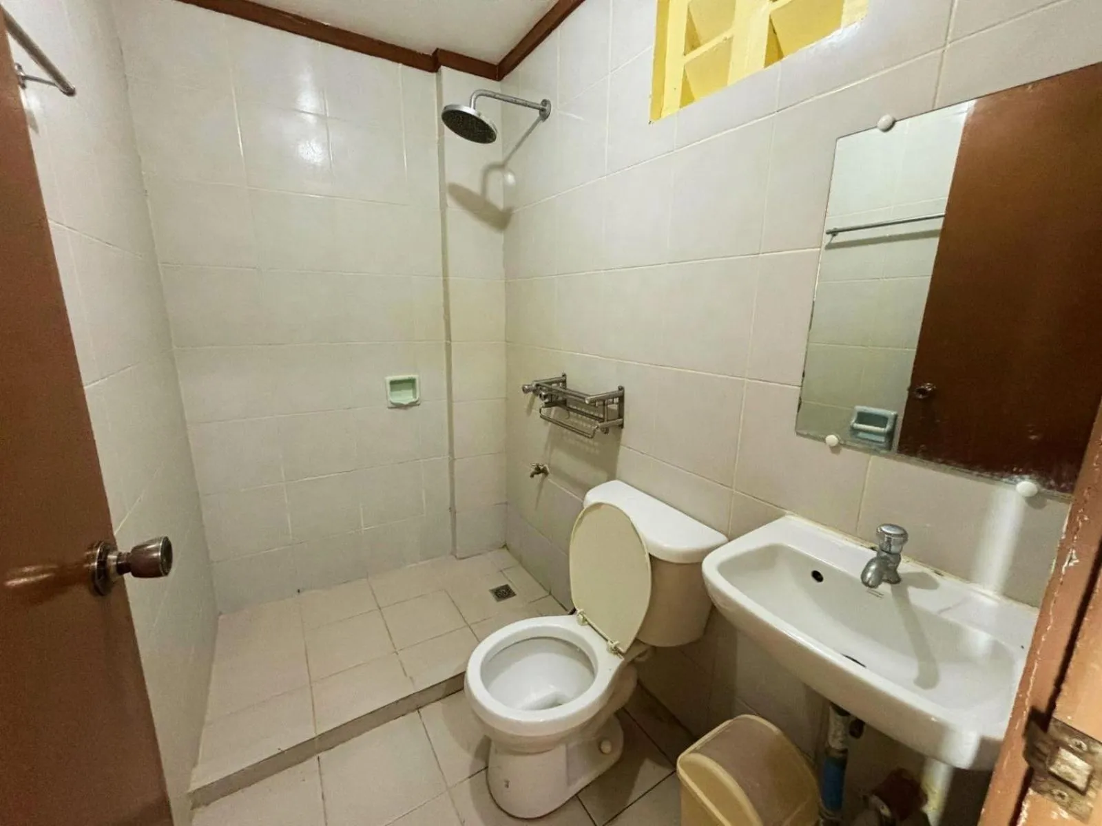 White Beach Hotel Puerto Galera powered by Cocotel