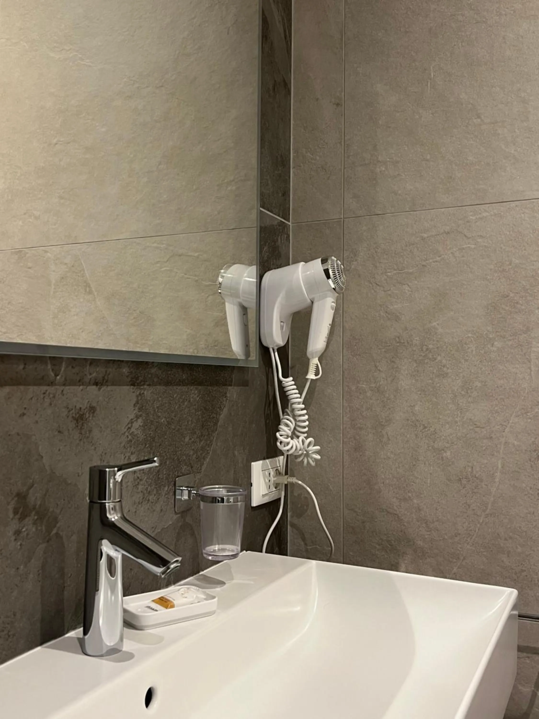 Bathroom in Maqueda Suites