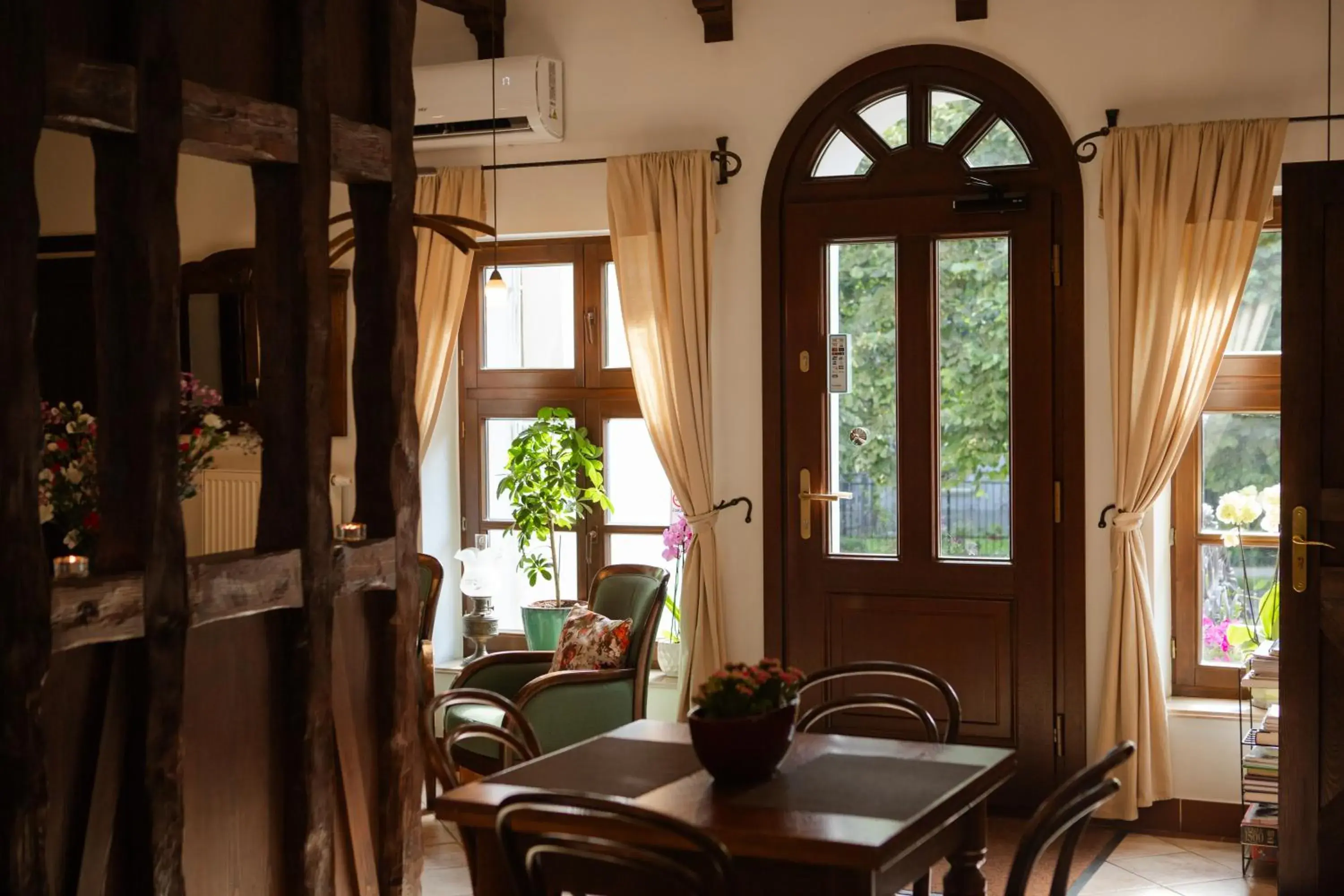 Lobby or reception in Oliwa Park Residence Lobby or reception in Oliwa Park Residence