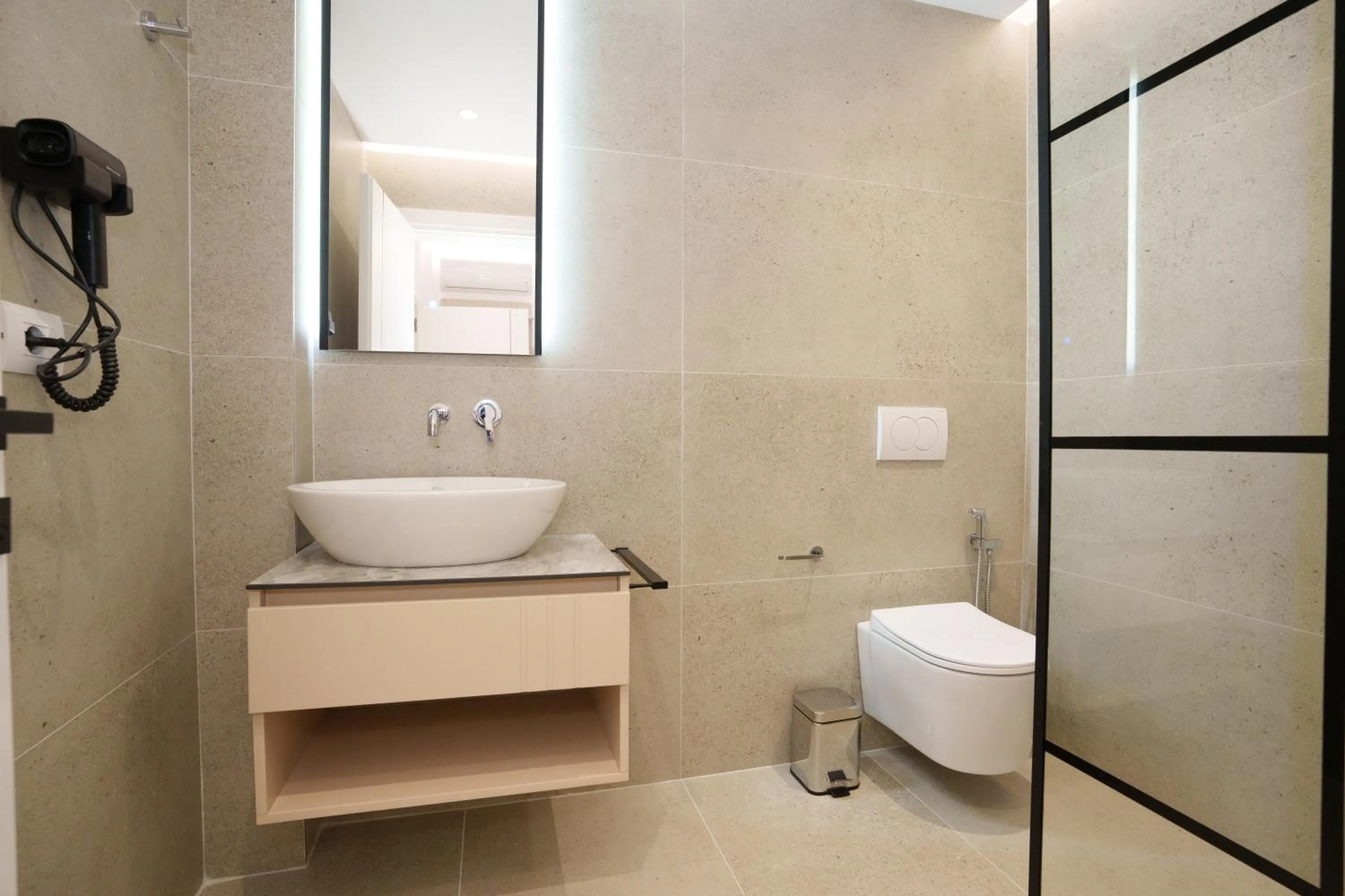 Shower in Belmond Hotel