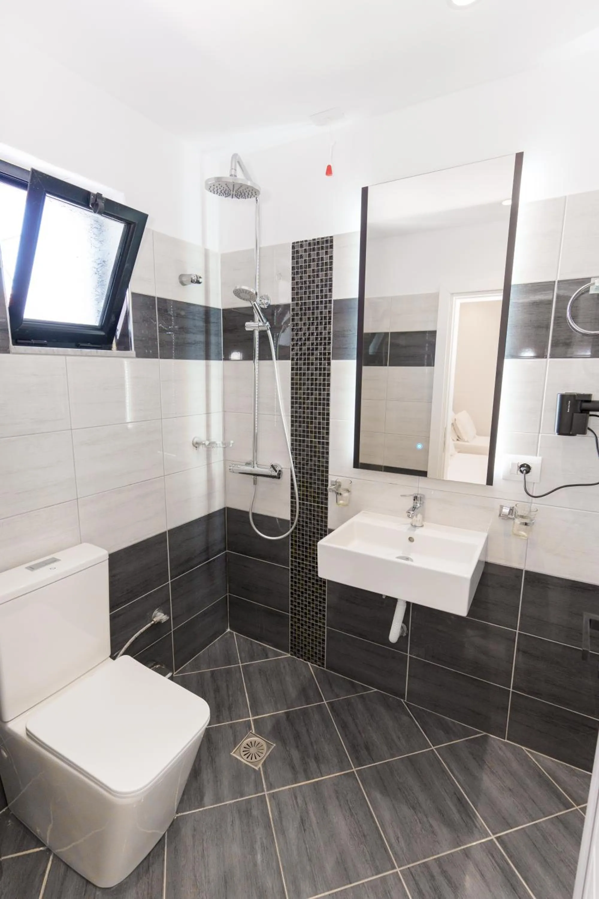 Shower in Belmond Hotel