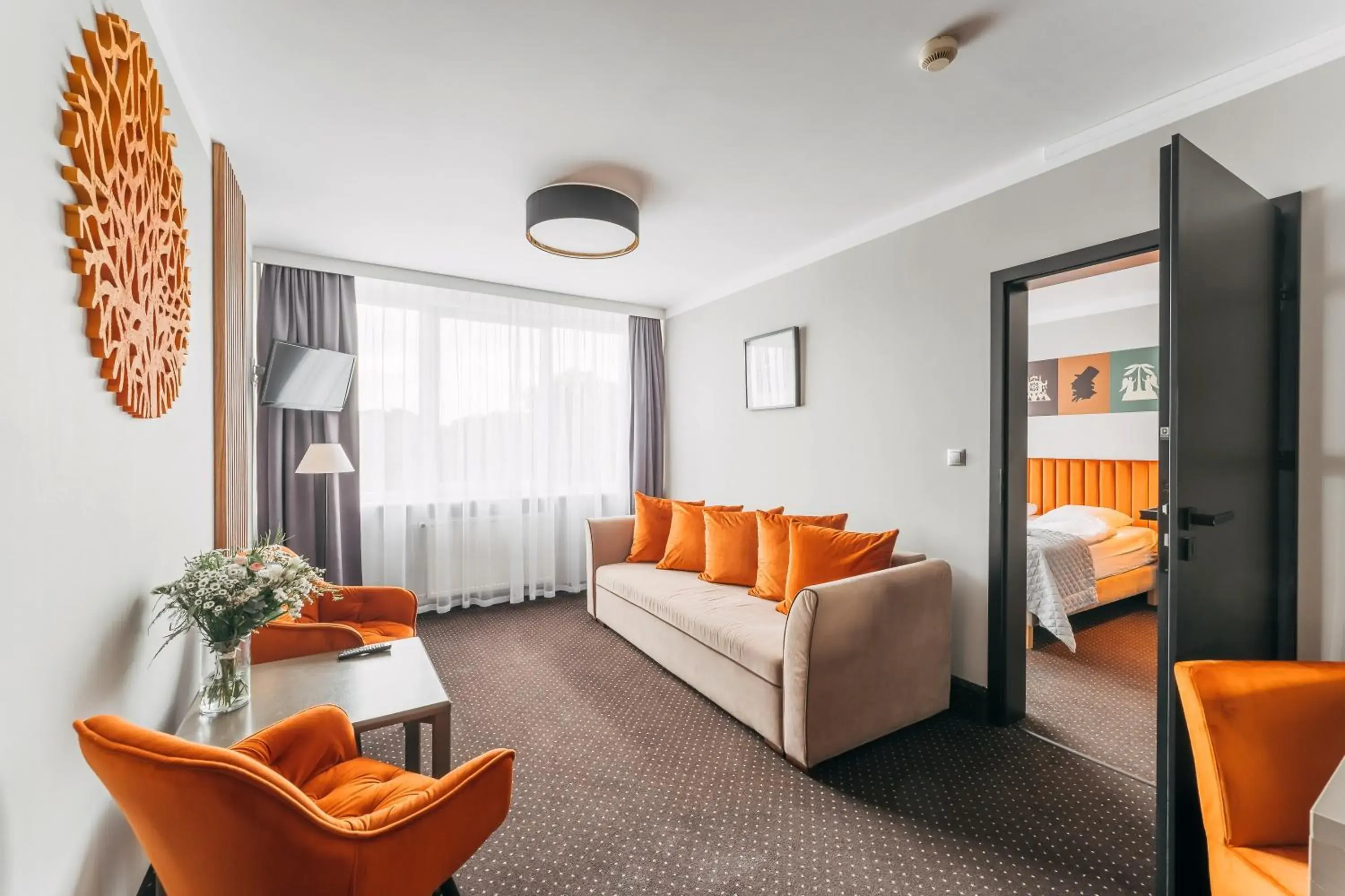 Living room, Bed in Hotel New Skanpol Living room, Bed in Hotel New Skanpol