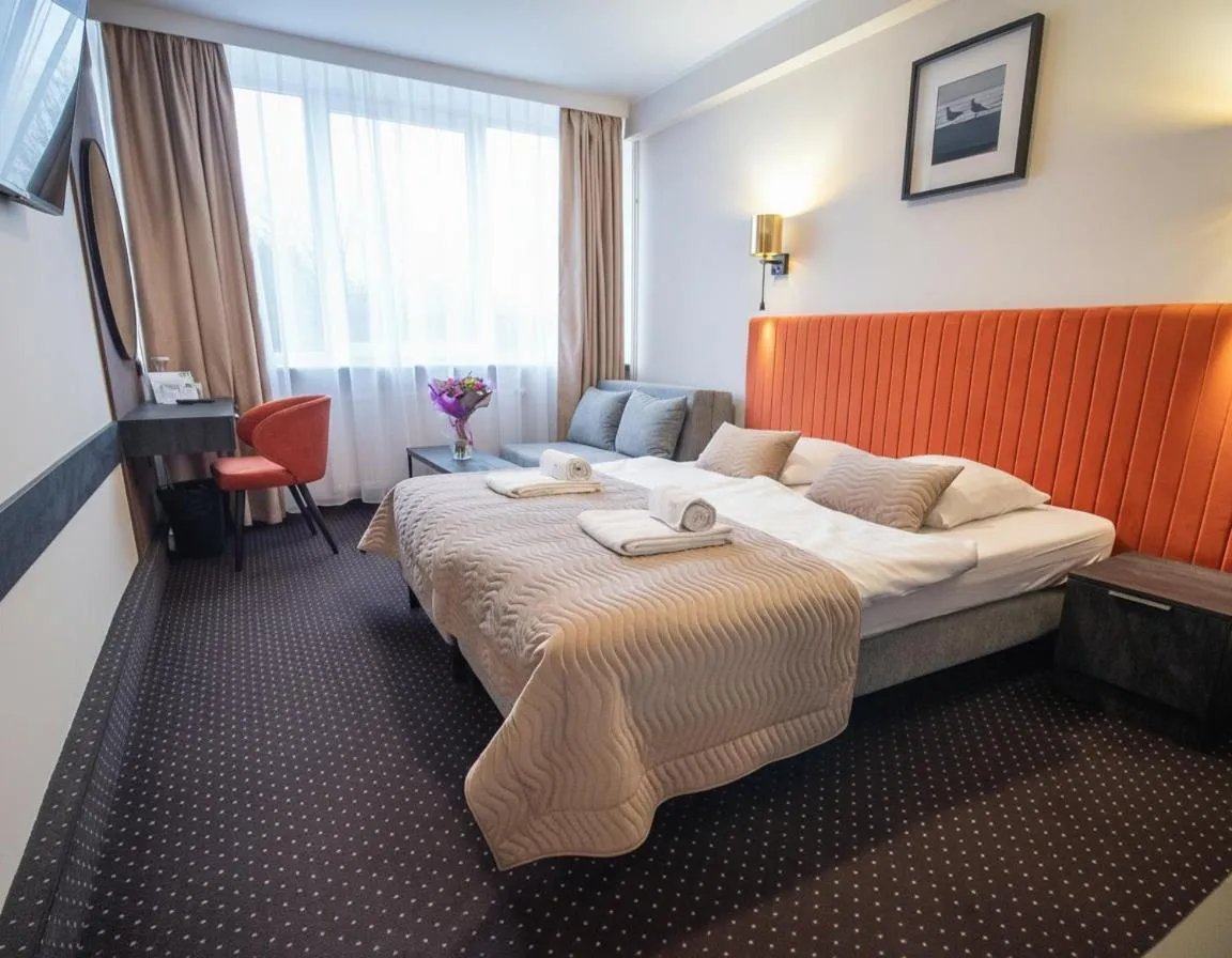 Other, Bed in Hotel New Skanpol