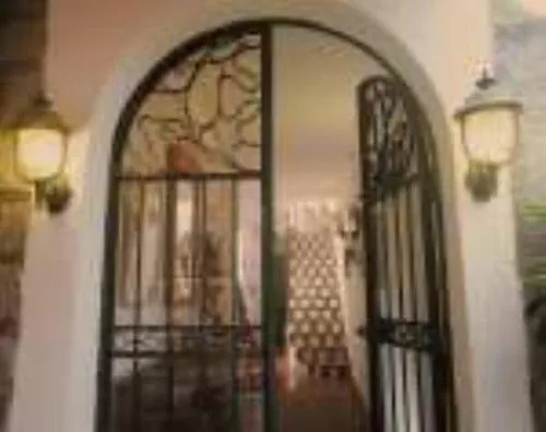 Facade/entrance in Hôtel Restaurant L'Aiglon