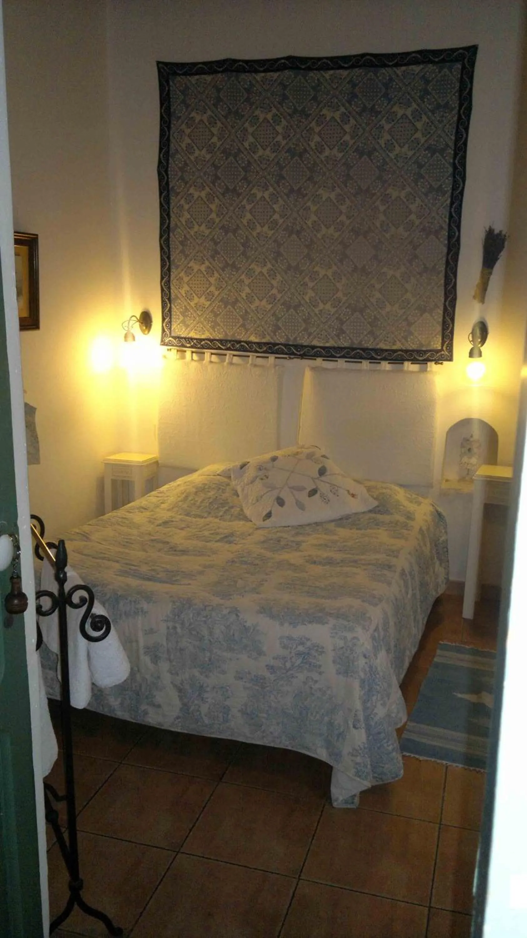 Bed in Hôtel Restaurant L'Aiglon