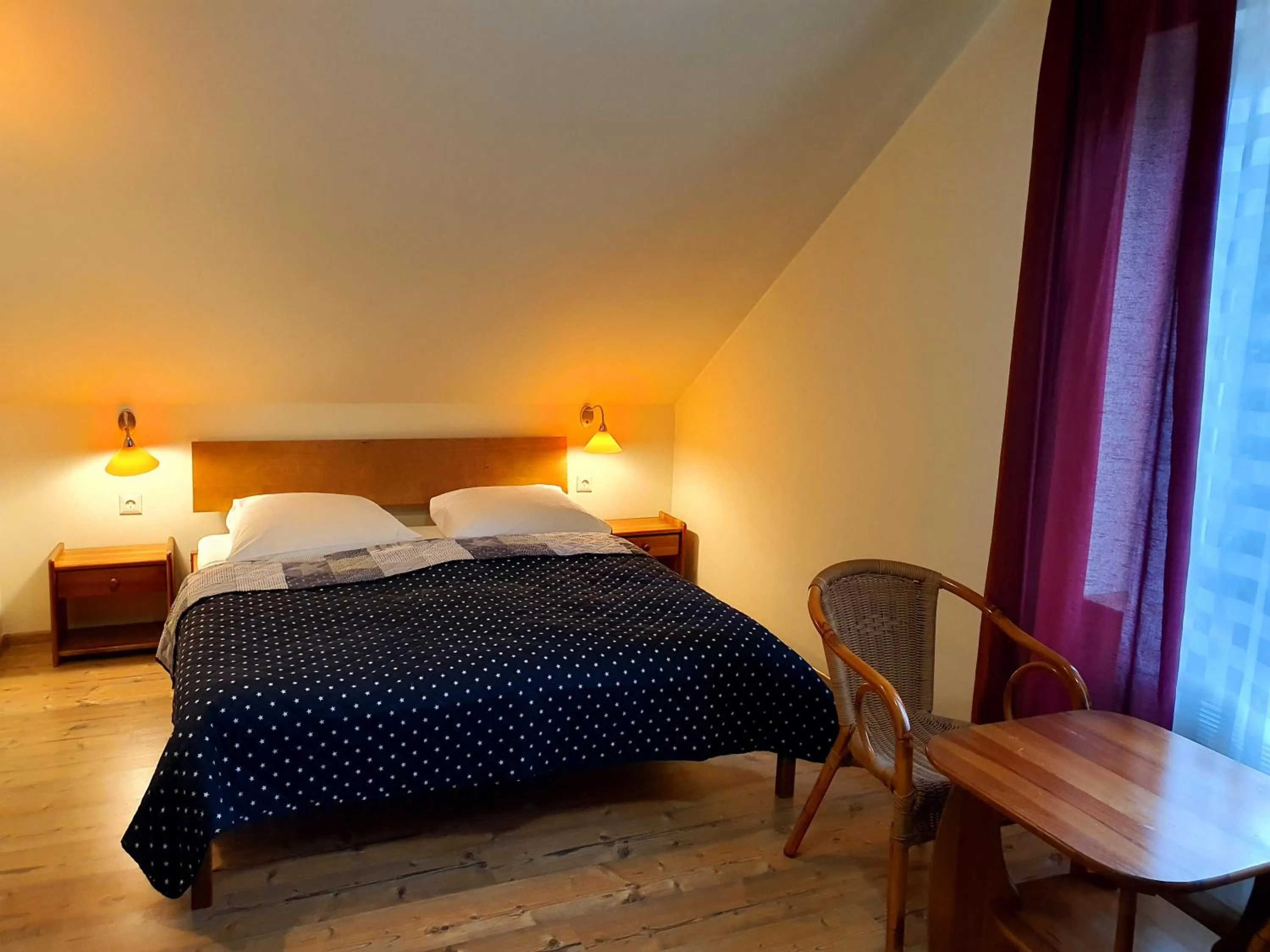 Photo of the whole room, Bed in Pensjonat Amber
