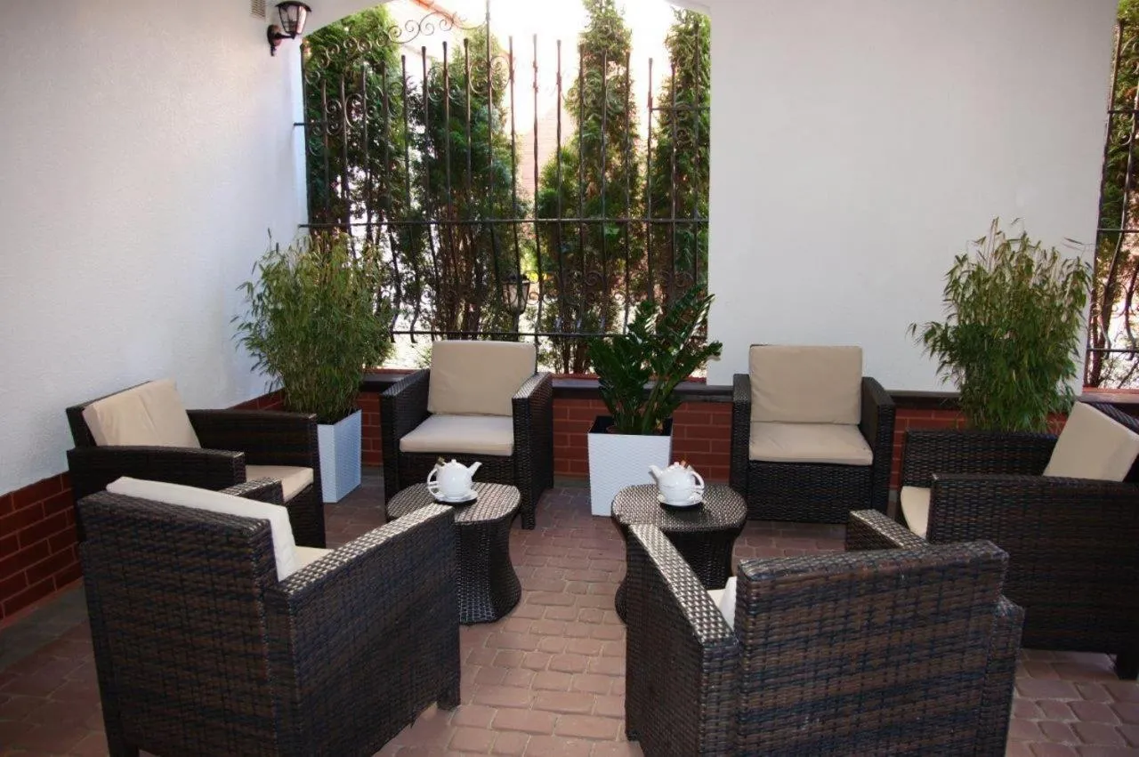 Communal lounge/ TV room in Pensjonat Amber