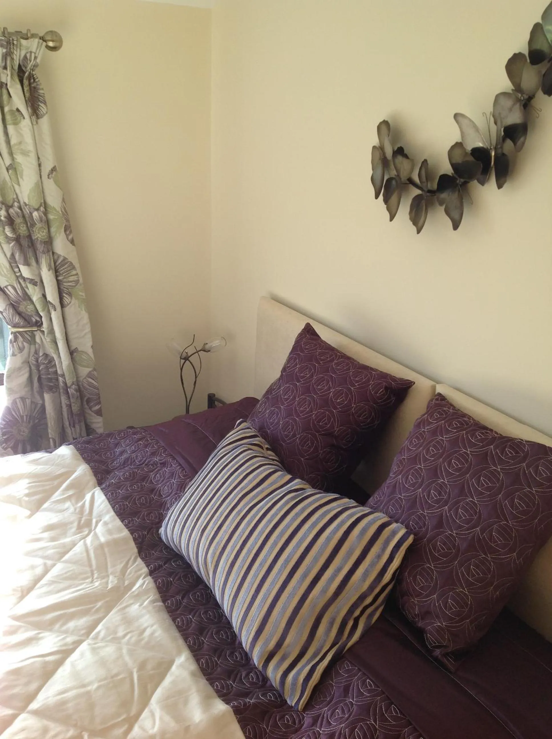 Decorative detail, Bed in Redroofs