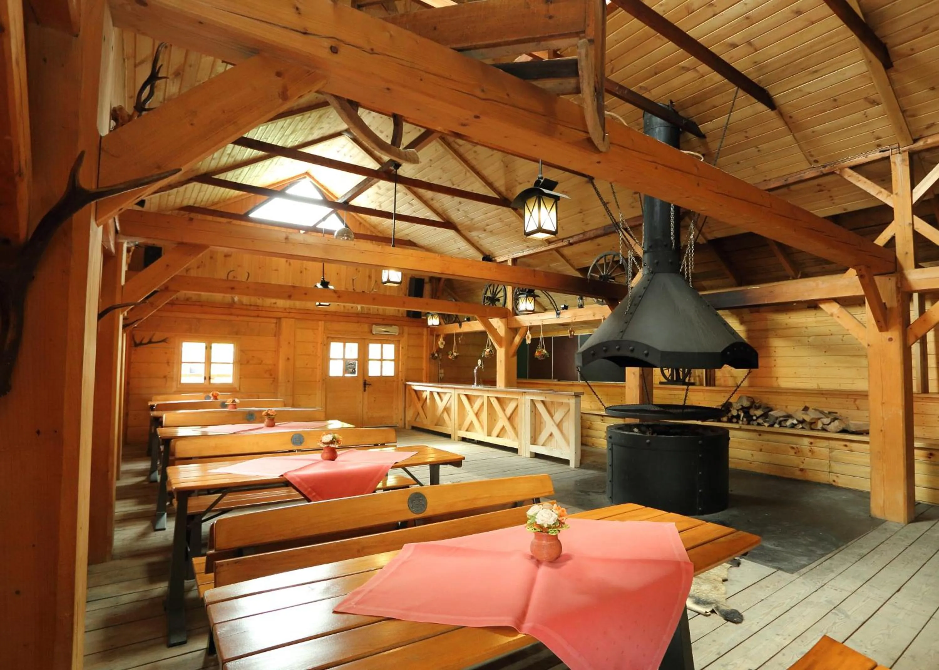 BBQ facilities in Hotel Fero Lux