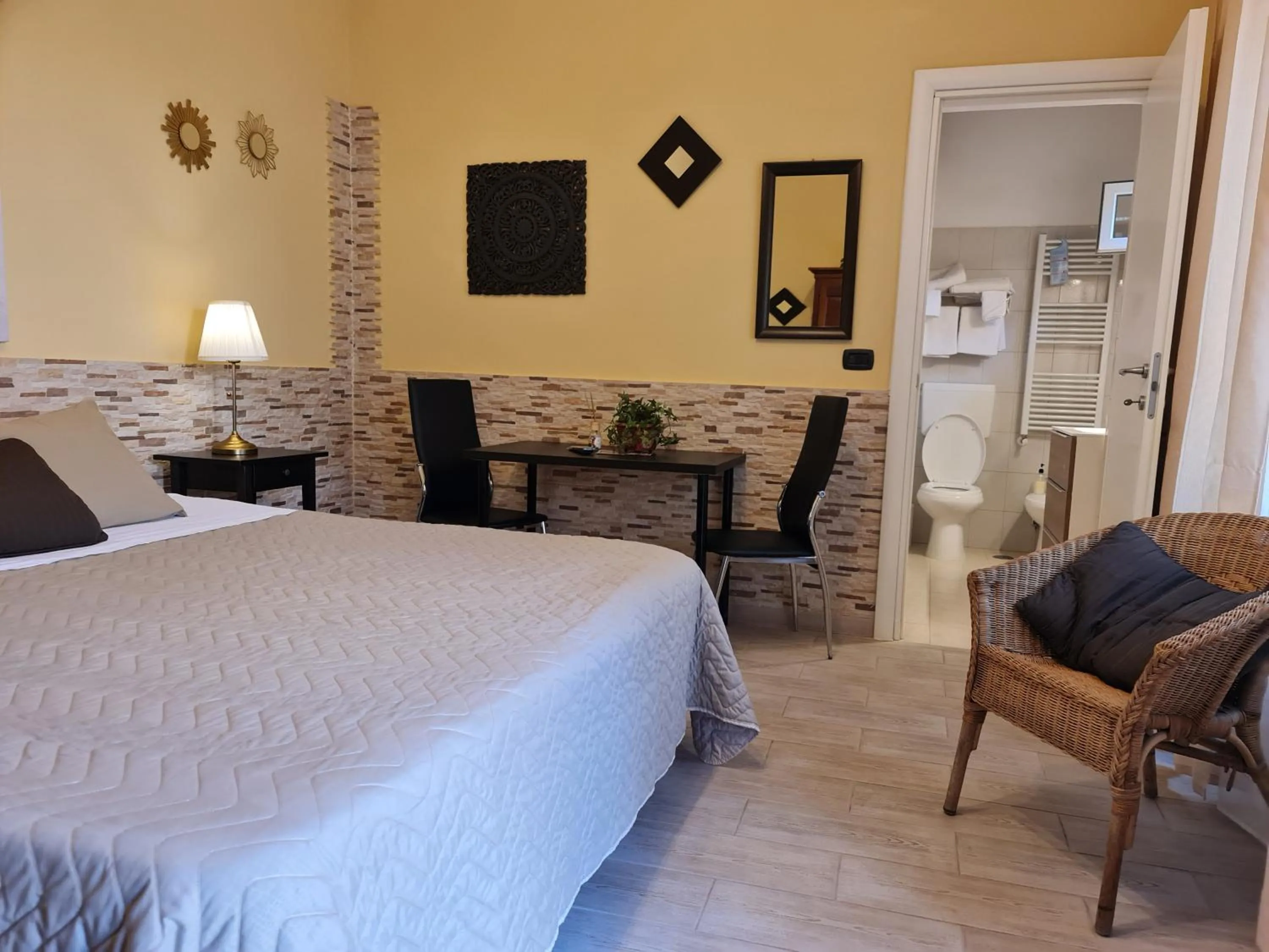 Bed in Taras Di San Vito Guest House