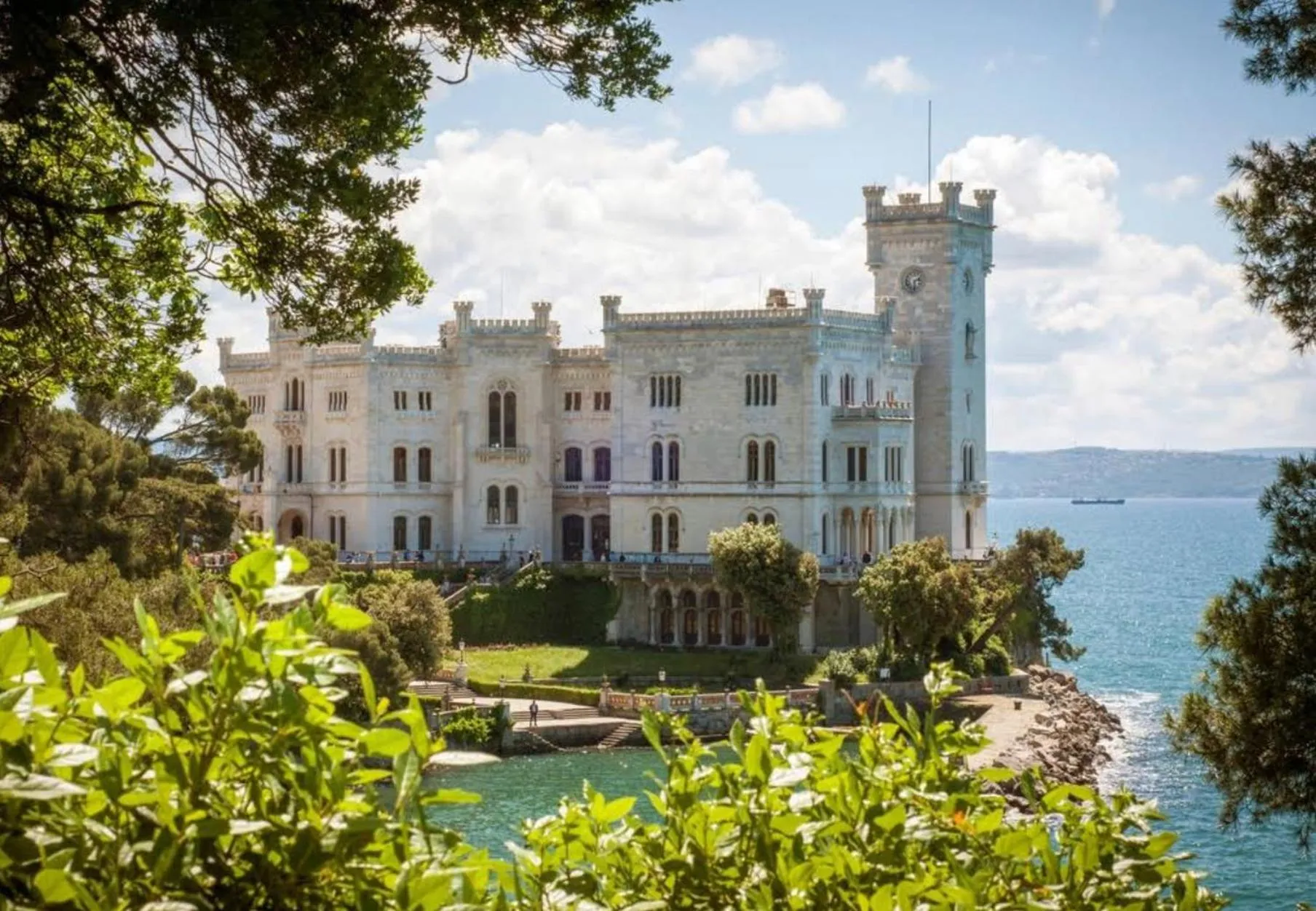 Nearby landmark in Residence Montanelli