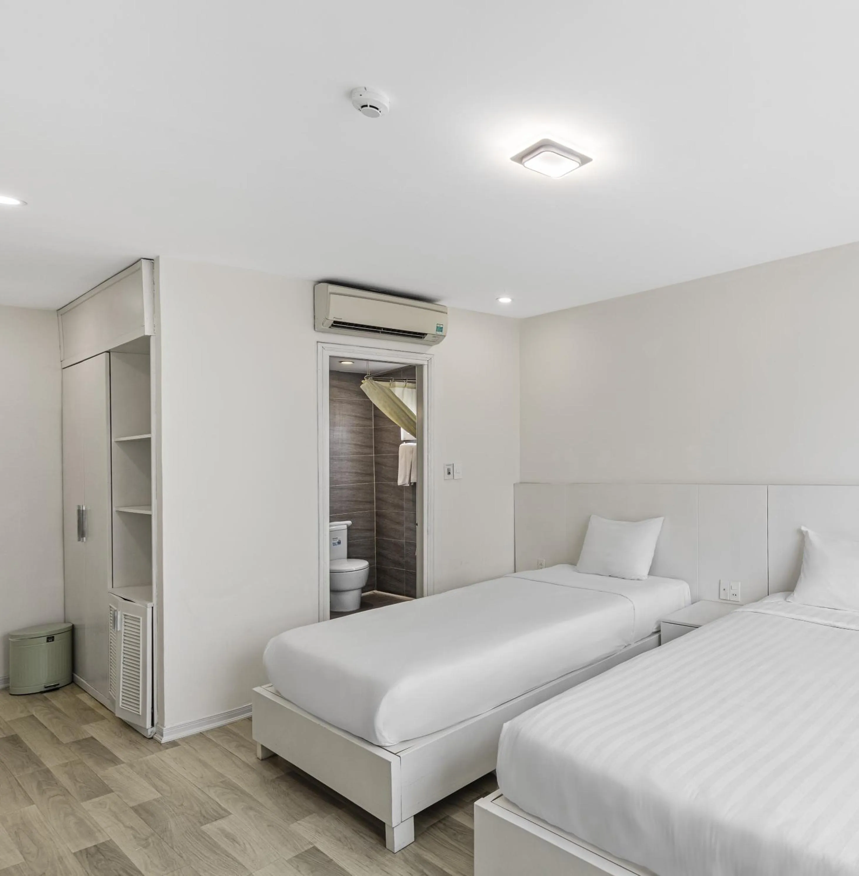 Photo of the whole room, Bed in Alyssa Hotel Da Nang