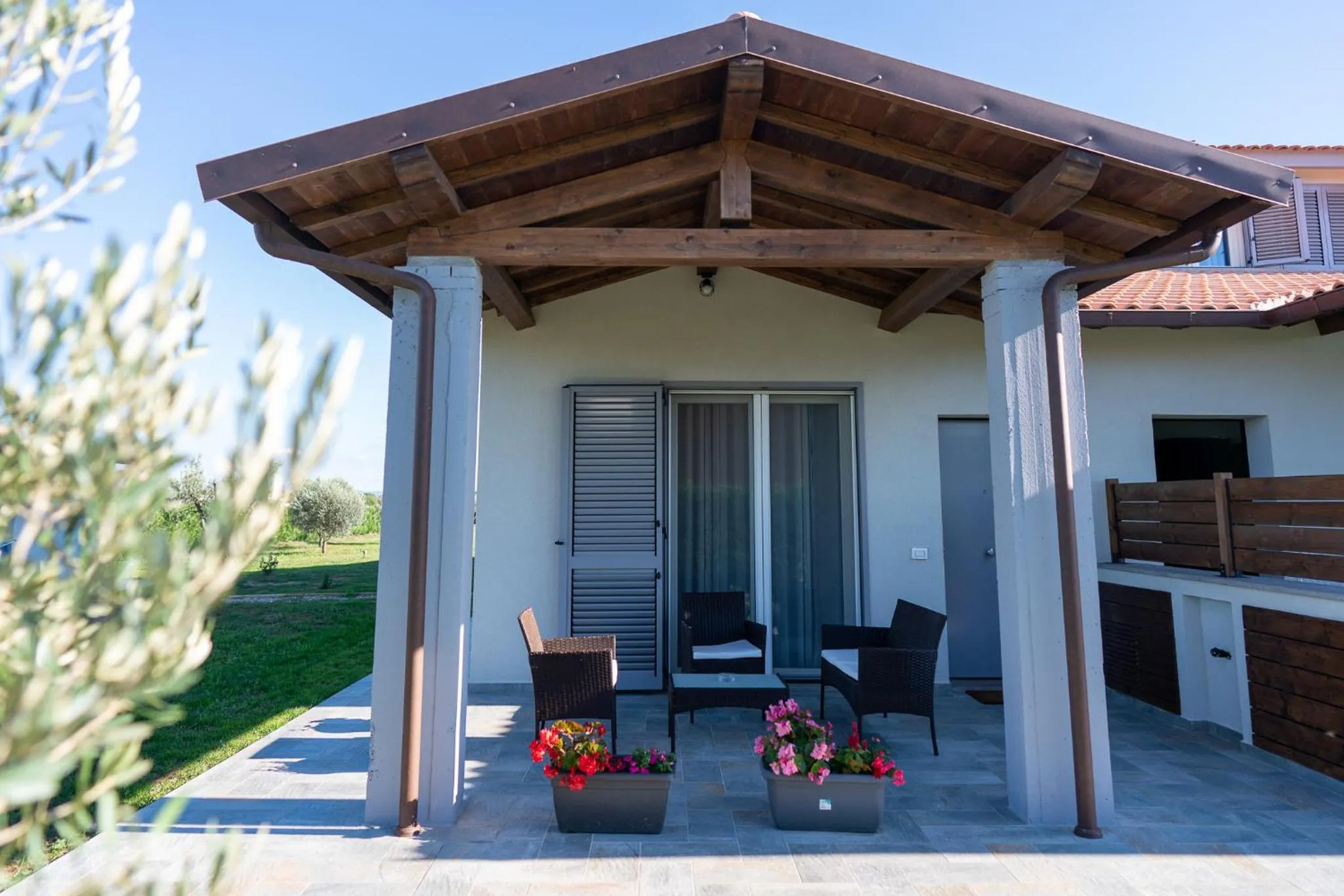 Patio in Residence la Pace - Pool & Relax