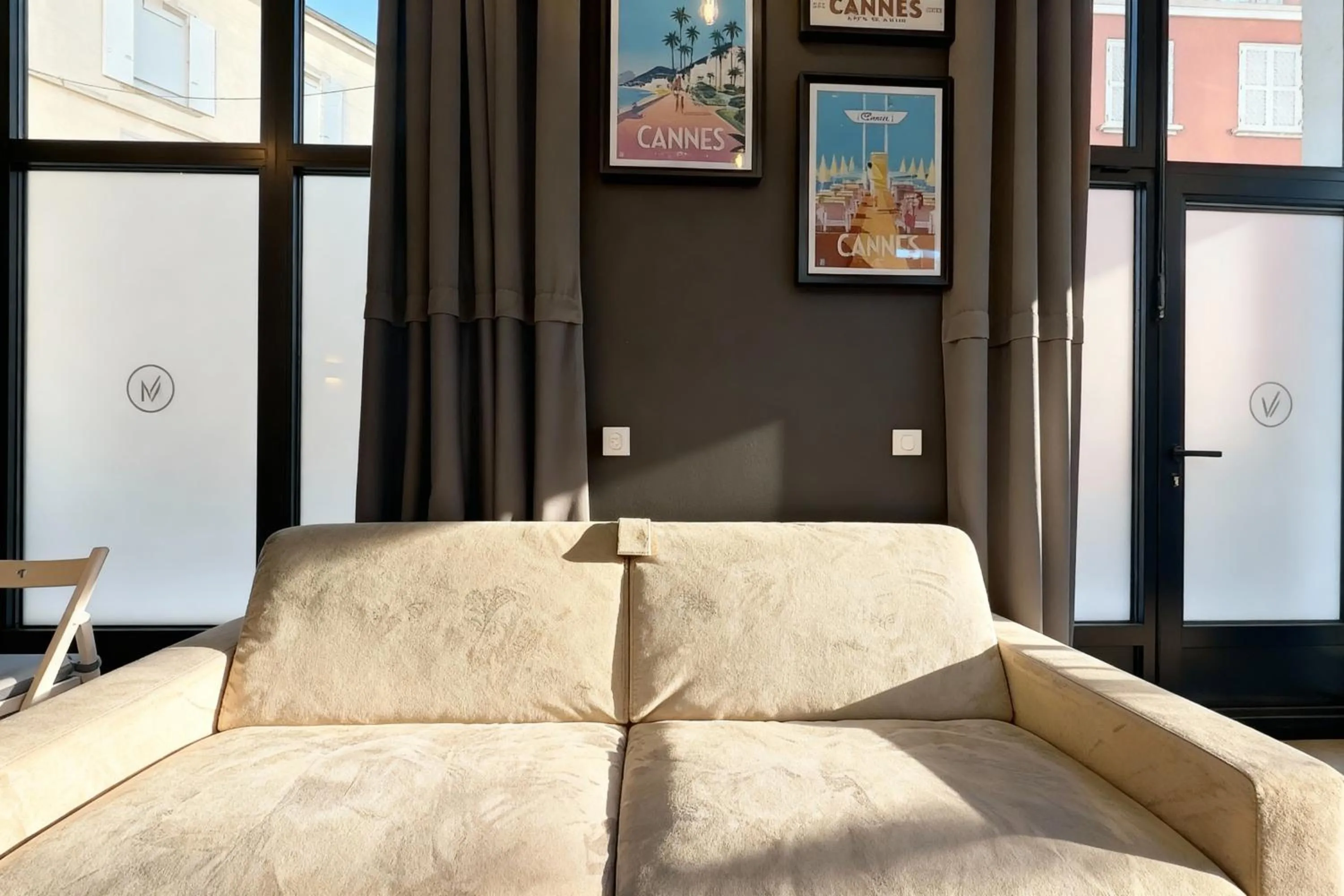 Living room in VILLA MARINA CANNES