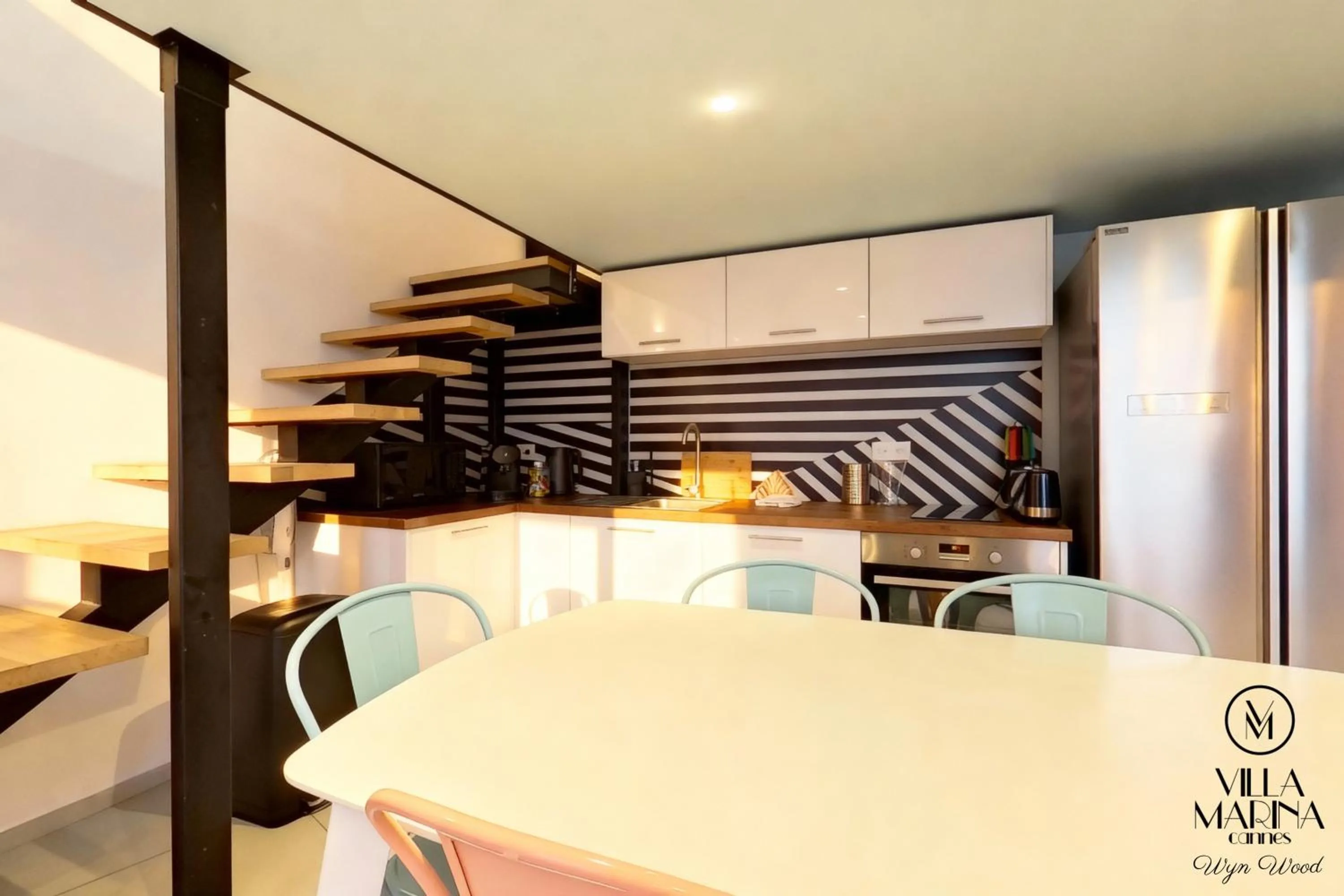 Kitchen or kitchenette in VILLA MARINA CANNES