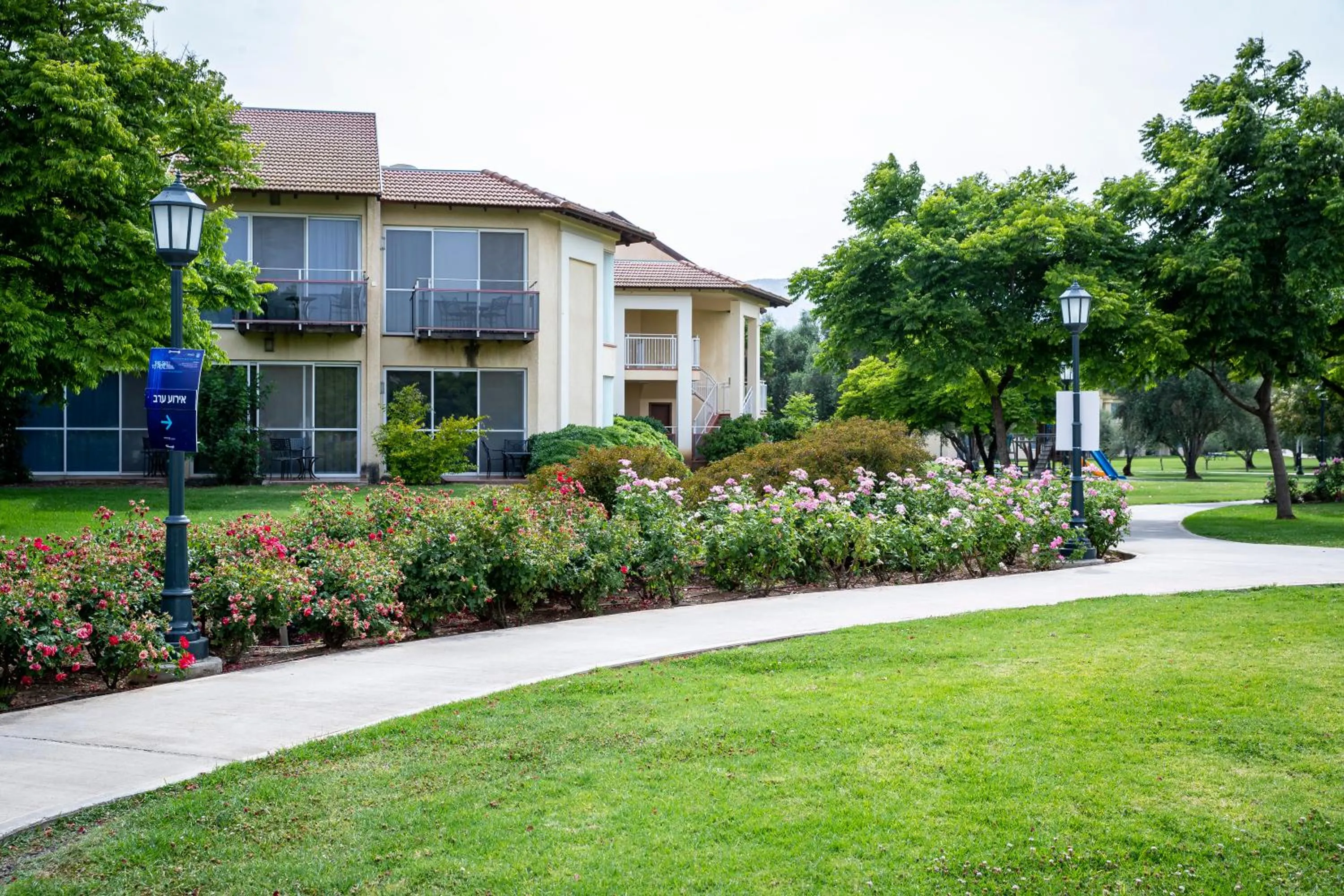Garden in Pastoral Hotel - Kfar Blum