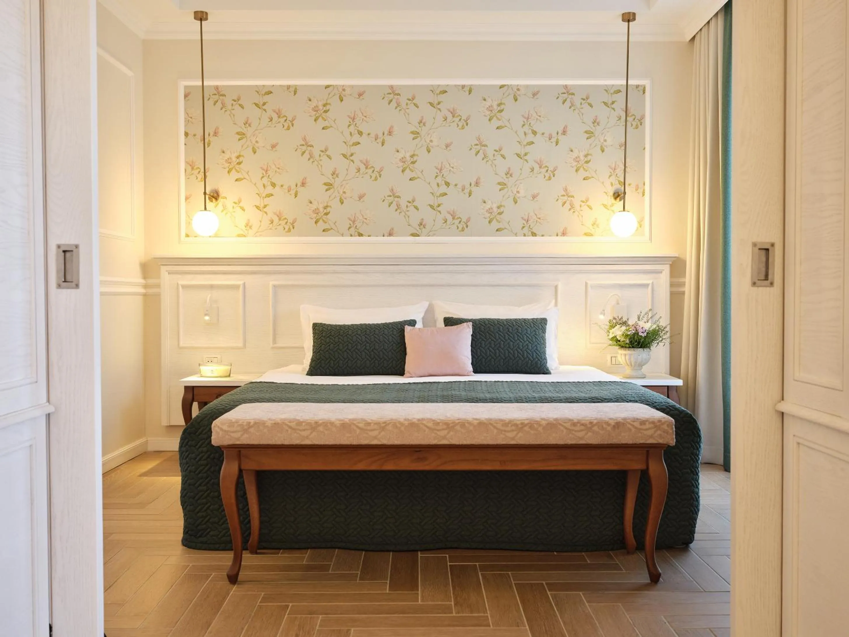 Bed in Pastoral Hotel - Kfar Blum