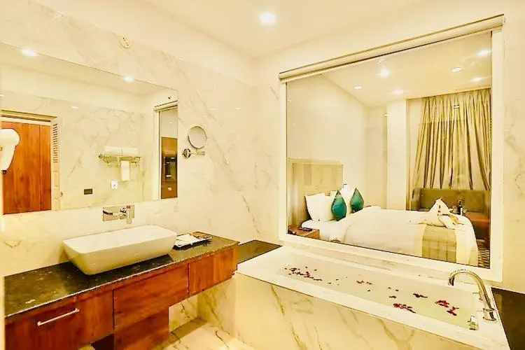 Bathroom in Seven Hills Hotel