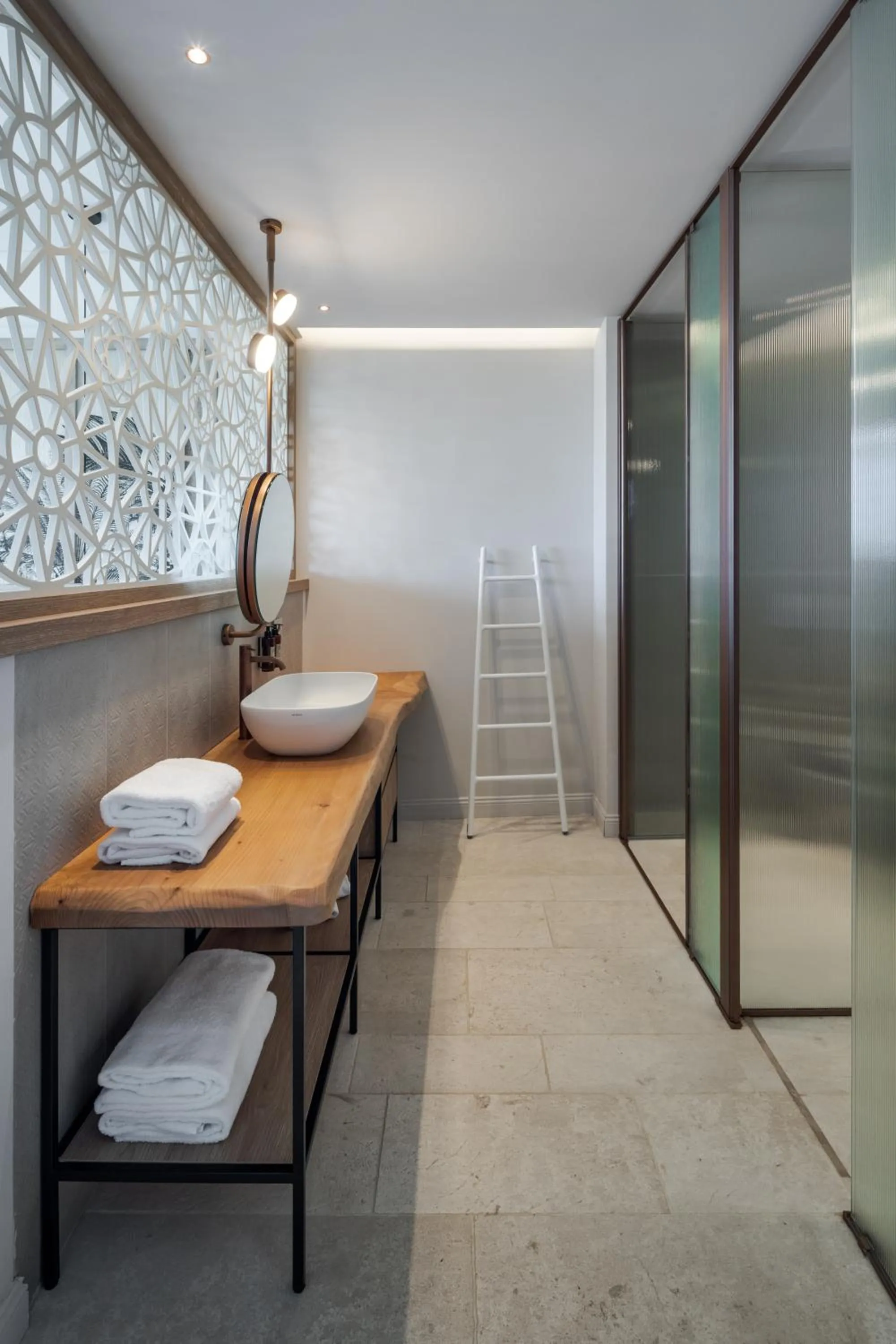 Bathroom in Cala Cuncheddi - VRetreats