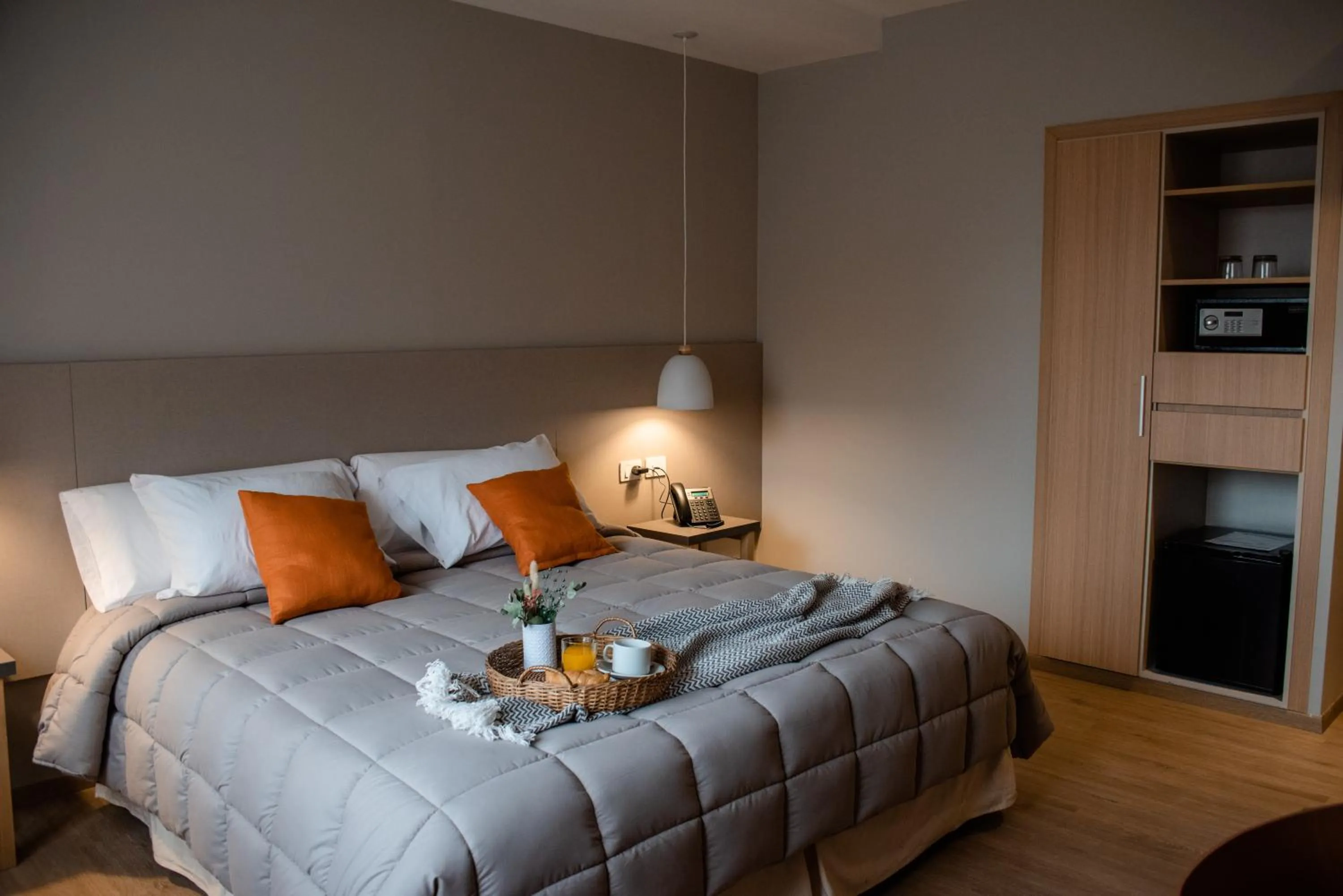 Bedroom, Bed in Gran Hotel Dakar