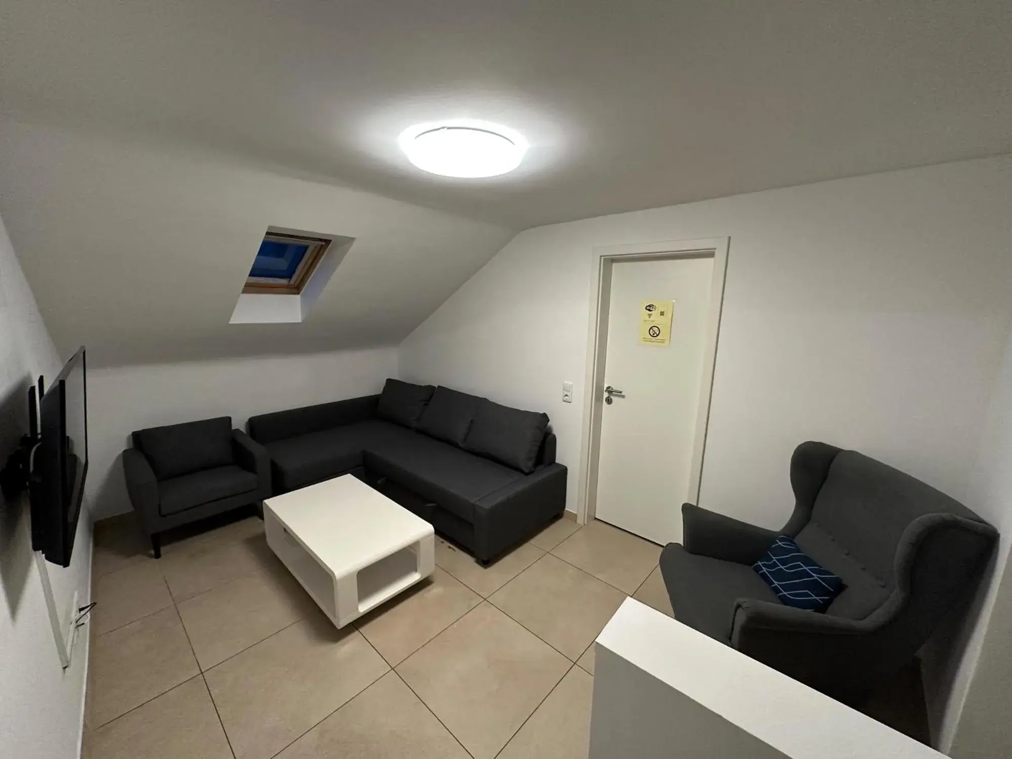 Apartment - Split Level in Best Cologne Apartment - Split Level in Best Cologne