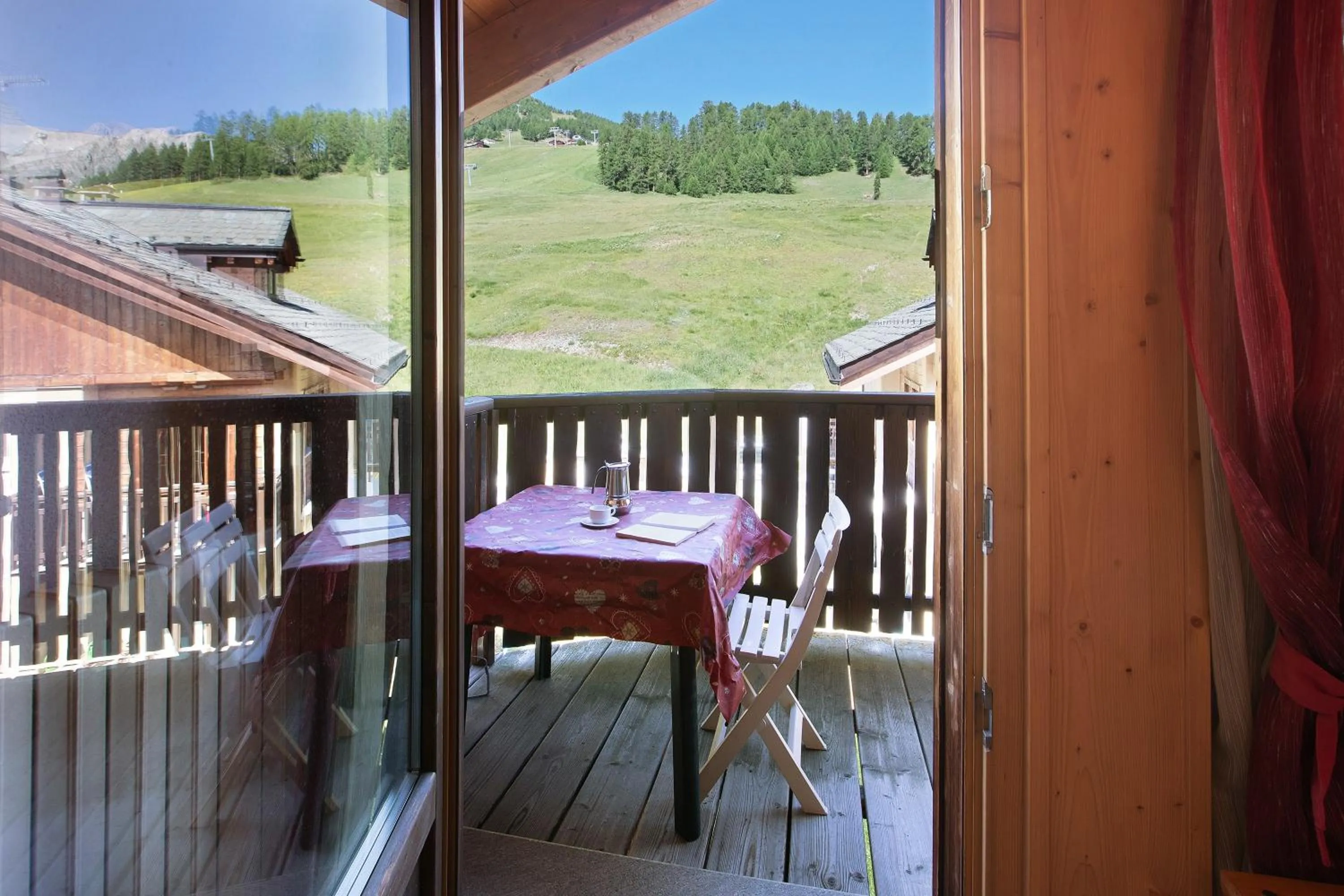 Living room in Baita dei ski app 6