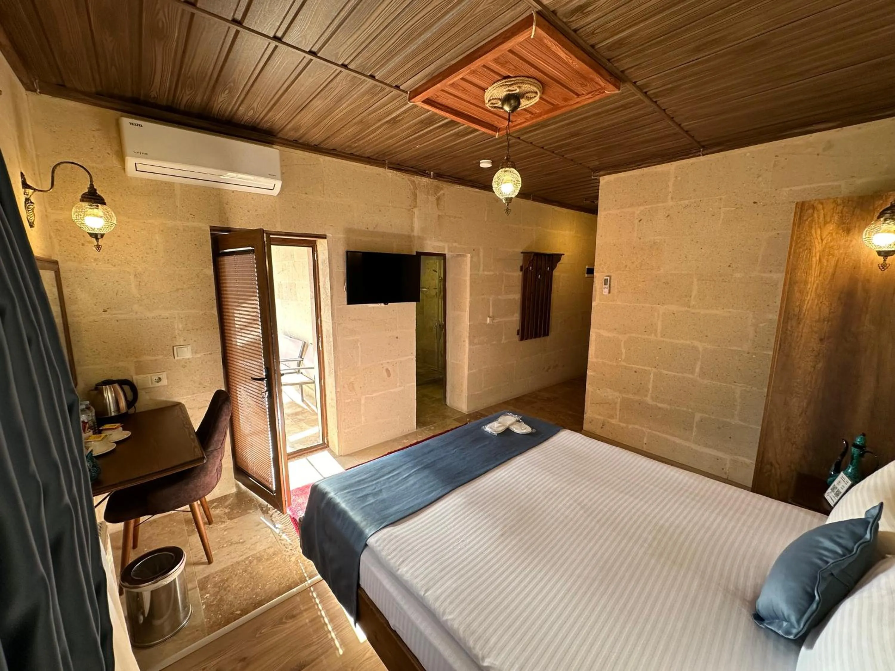 Bed in Virtus Cappadocia Hotel Göreme