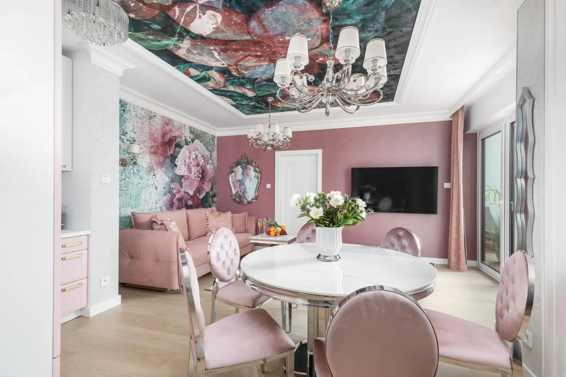 TV and multimedia in Polanki Aqua - Aquapark, Free Parking, Apartments M&M Kołobrzeg