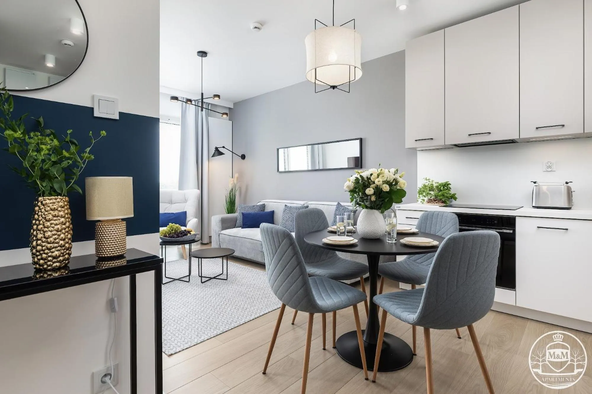 Kitchen or kitchenette in Polanki Aqua - Aquapark, Free Parking, Apartments M&M Kołobrzeg