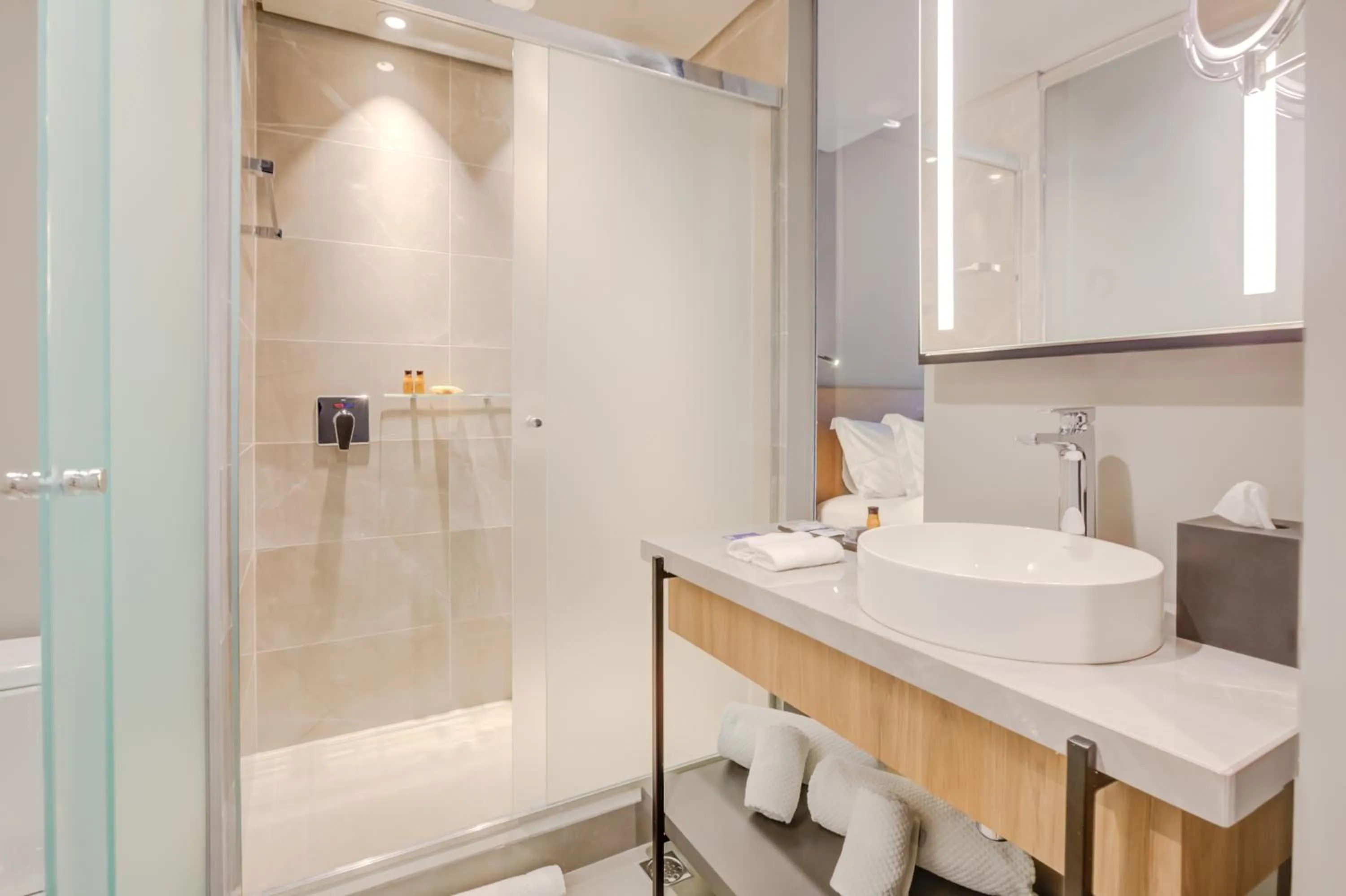 Bathroom in DoubleTree by Hilton Porto Alegre