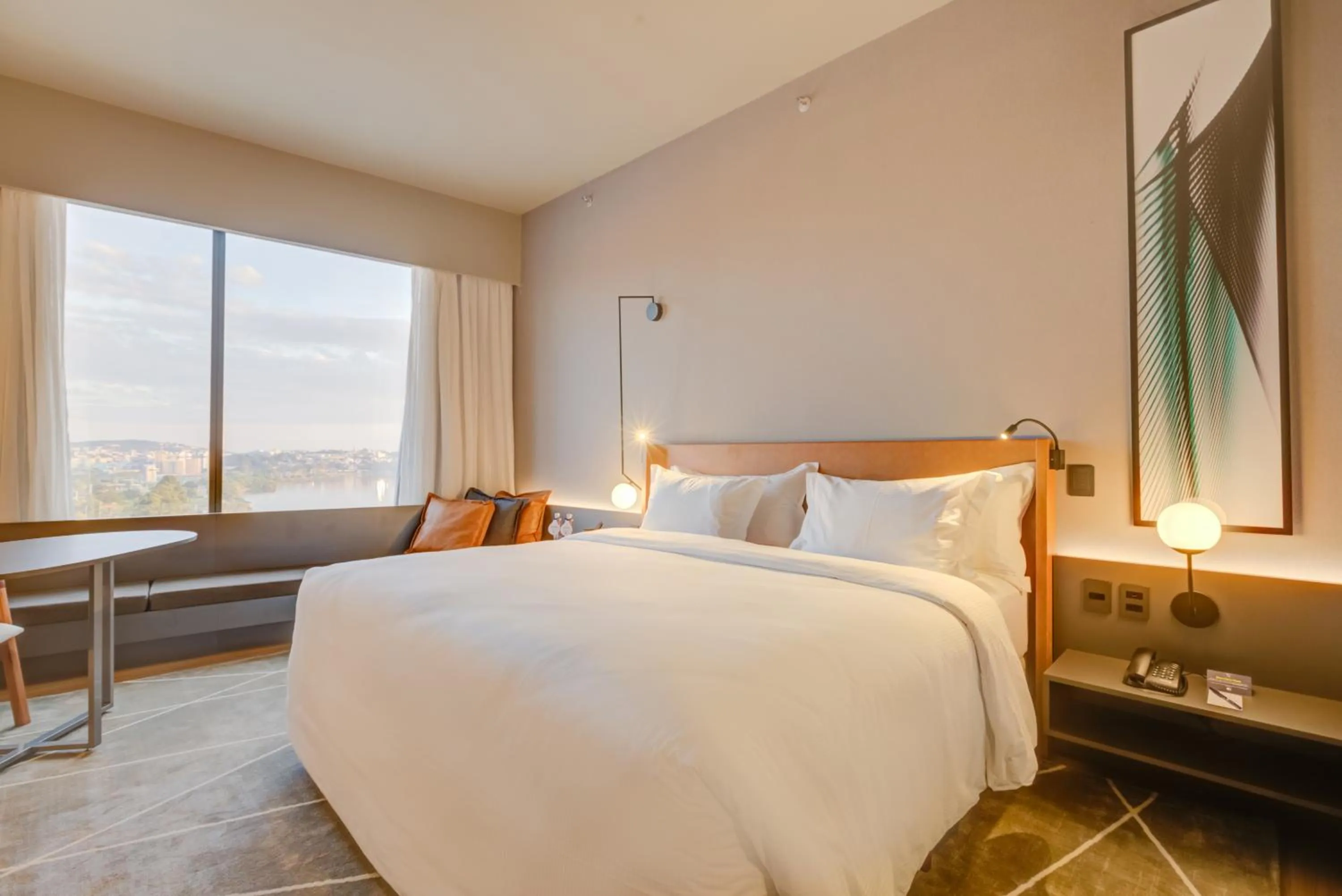 Bed in DoubleTree by Hilton Porto Alegre