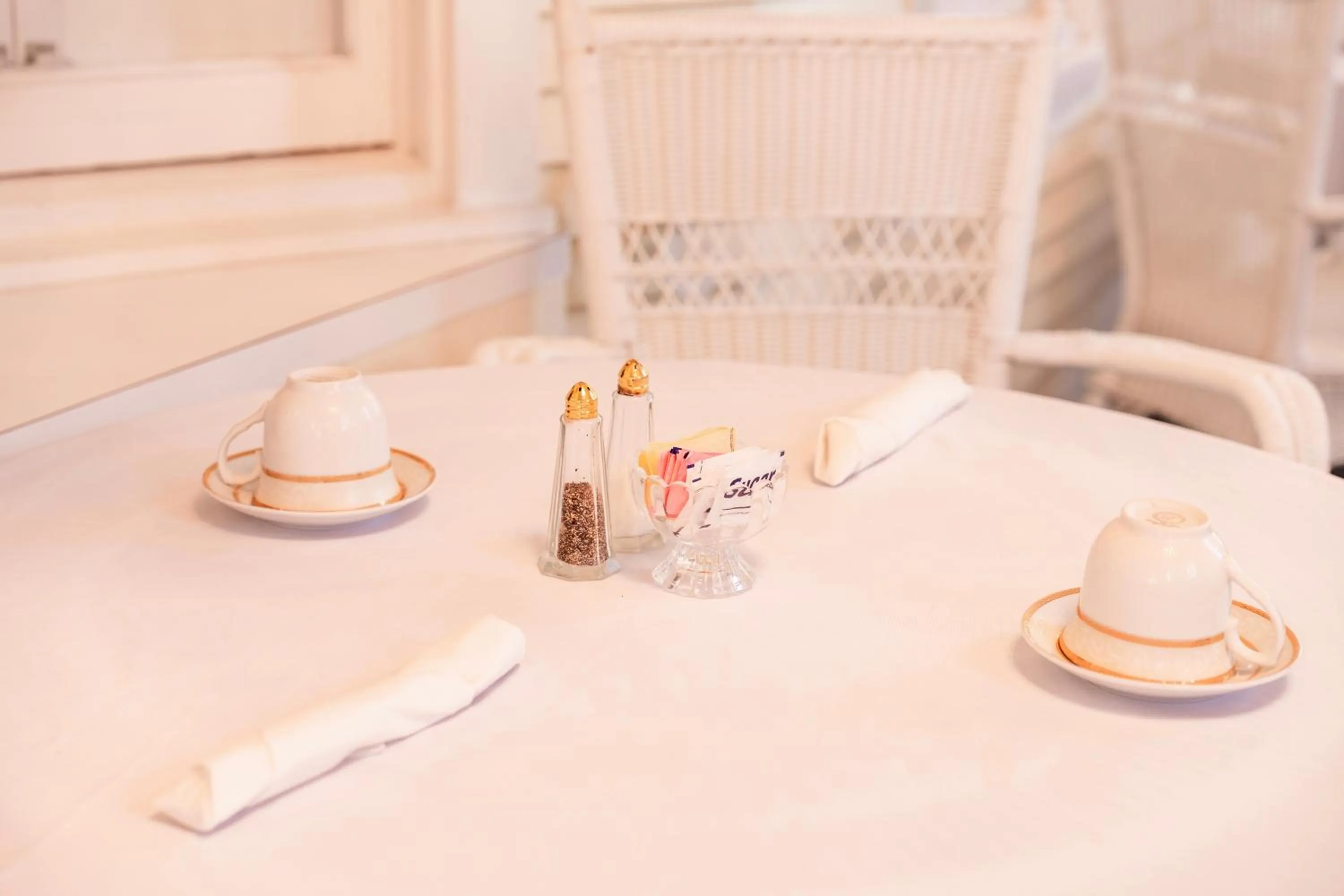 Breakfast in The Edenton Collection-The Granville Queen Inn