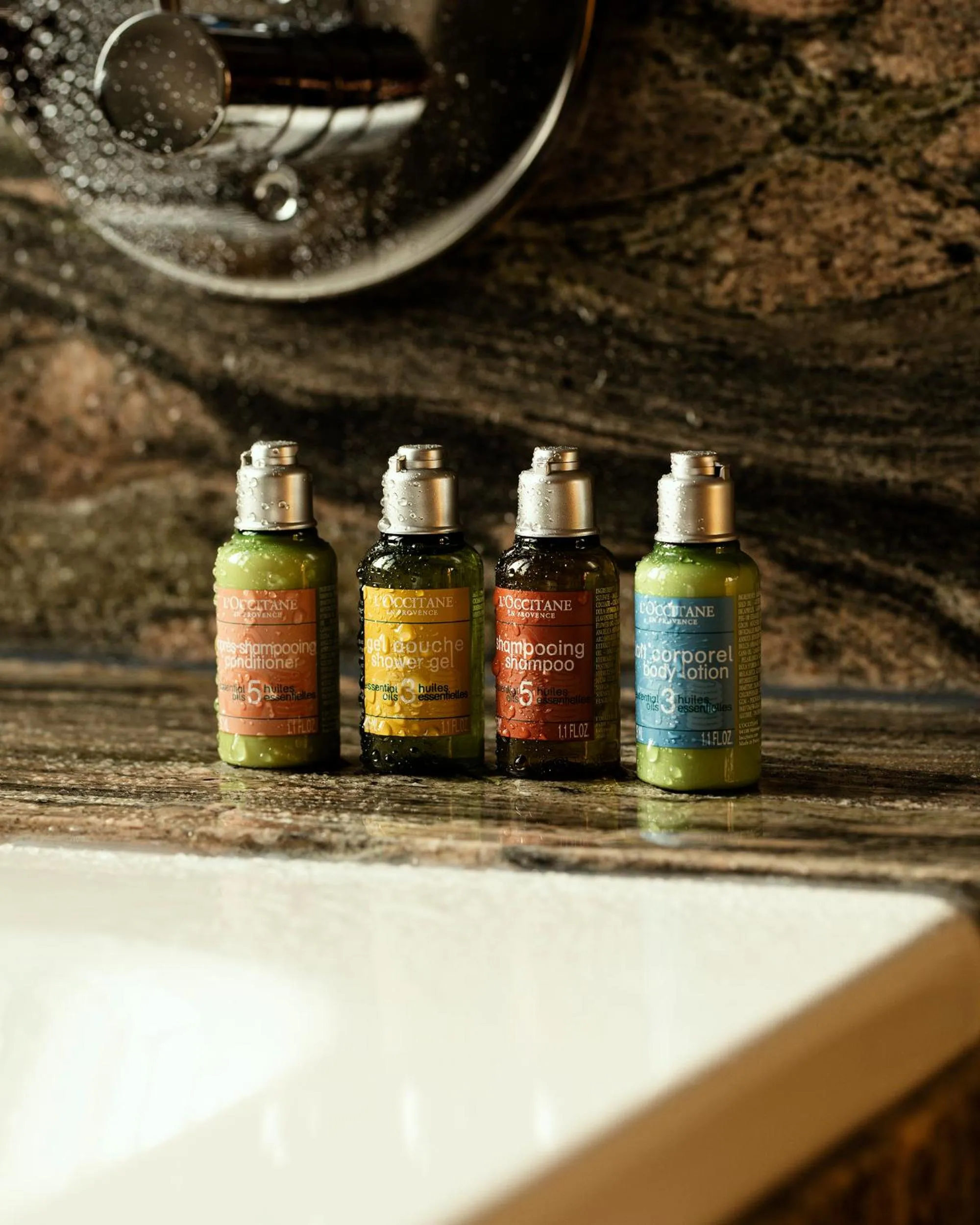 Bathroom in Hotel Monopol