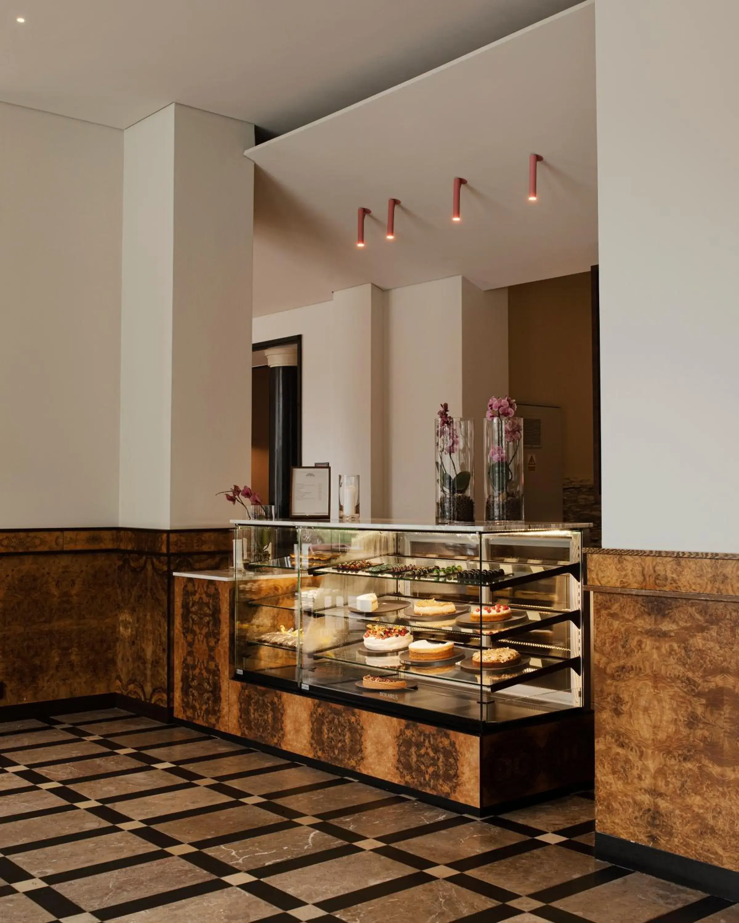 Lounge or bar in Hotel Monopol Lounge or bar in Hotel Monopol