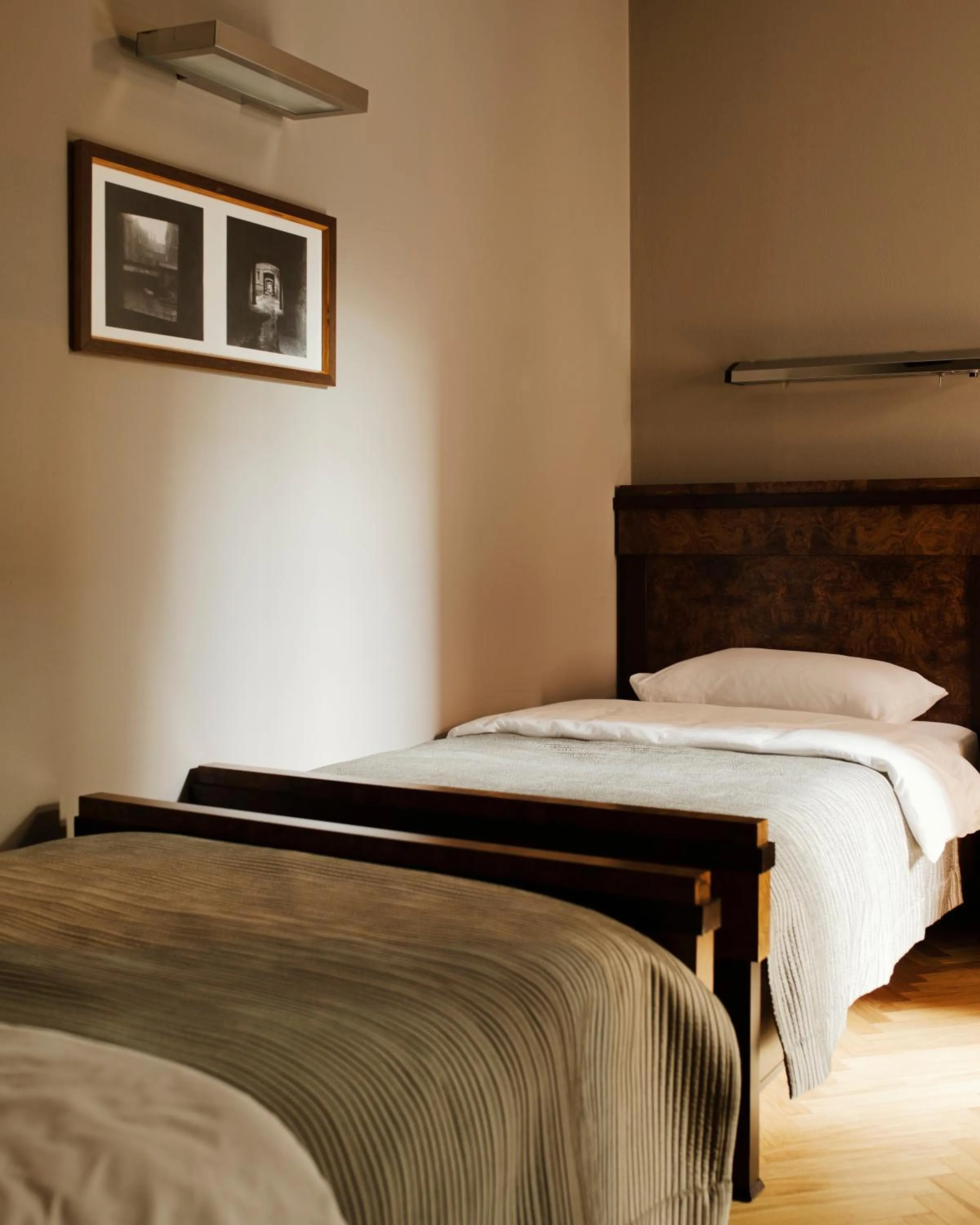 Bed in Hotel Monopol